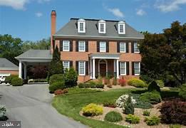 MCAULEY PARK - Residential