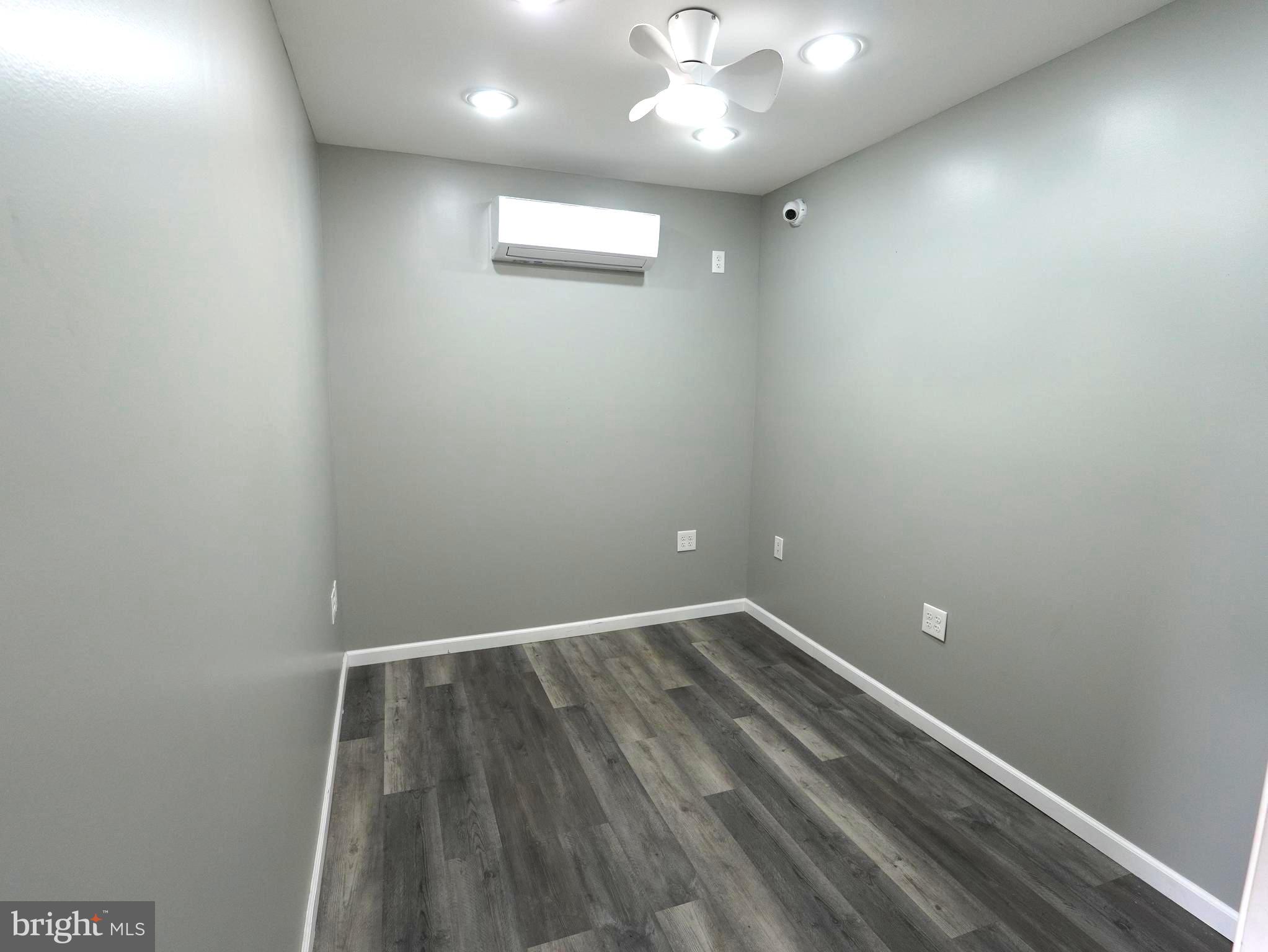 COBBS CREEK - Commercial Lease