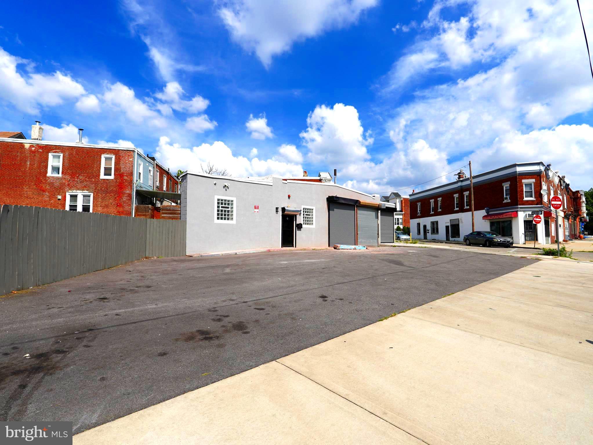 COBBS CREEK - Commercial Lease