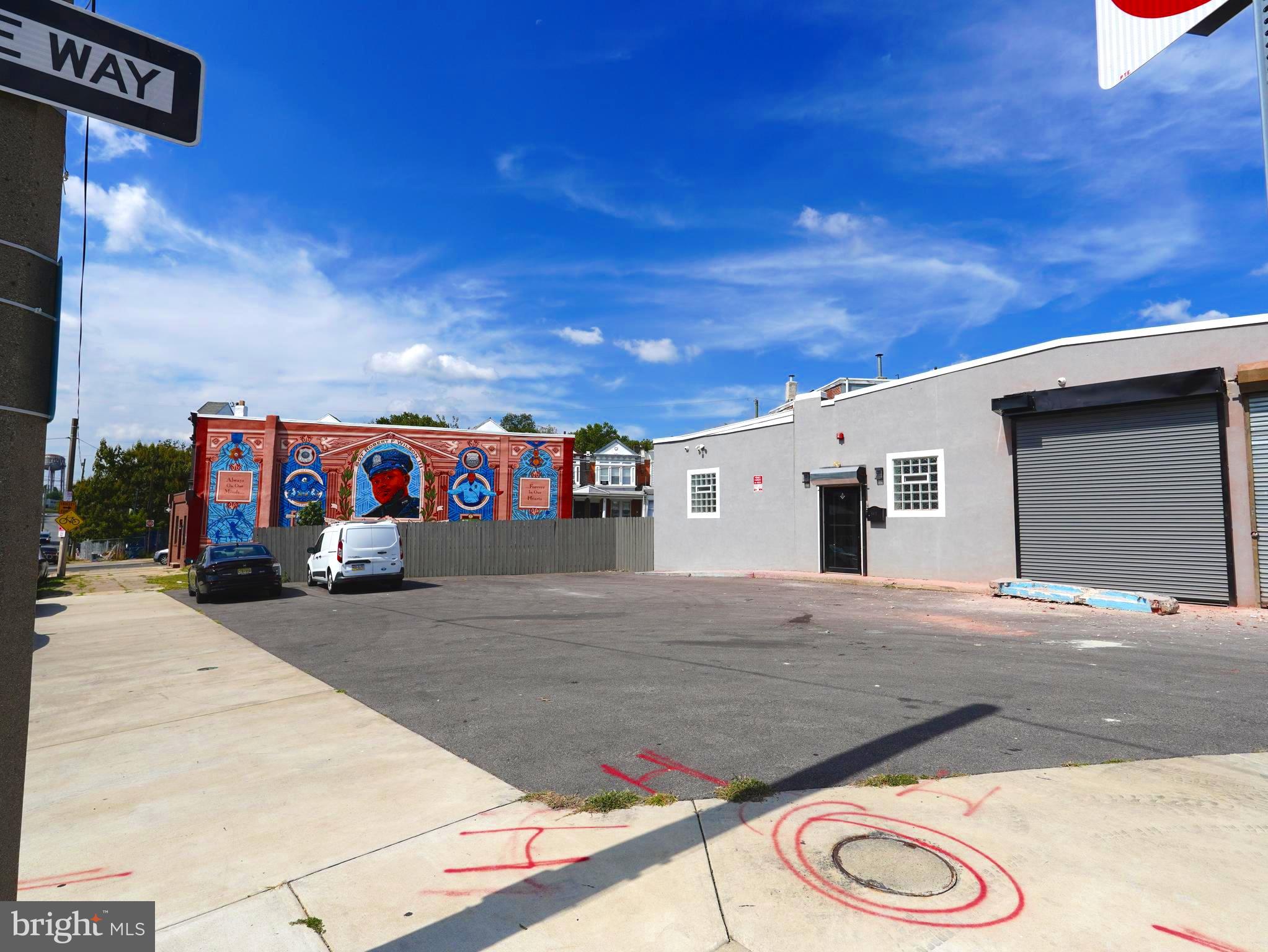 COBBS CREEK - Commercial Lease