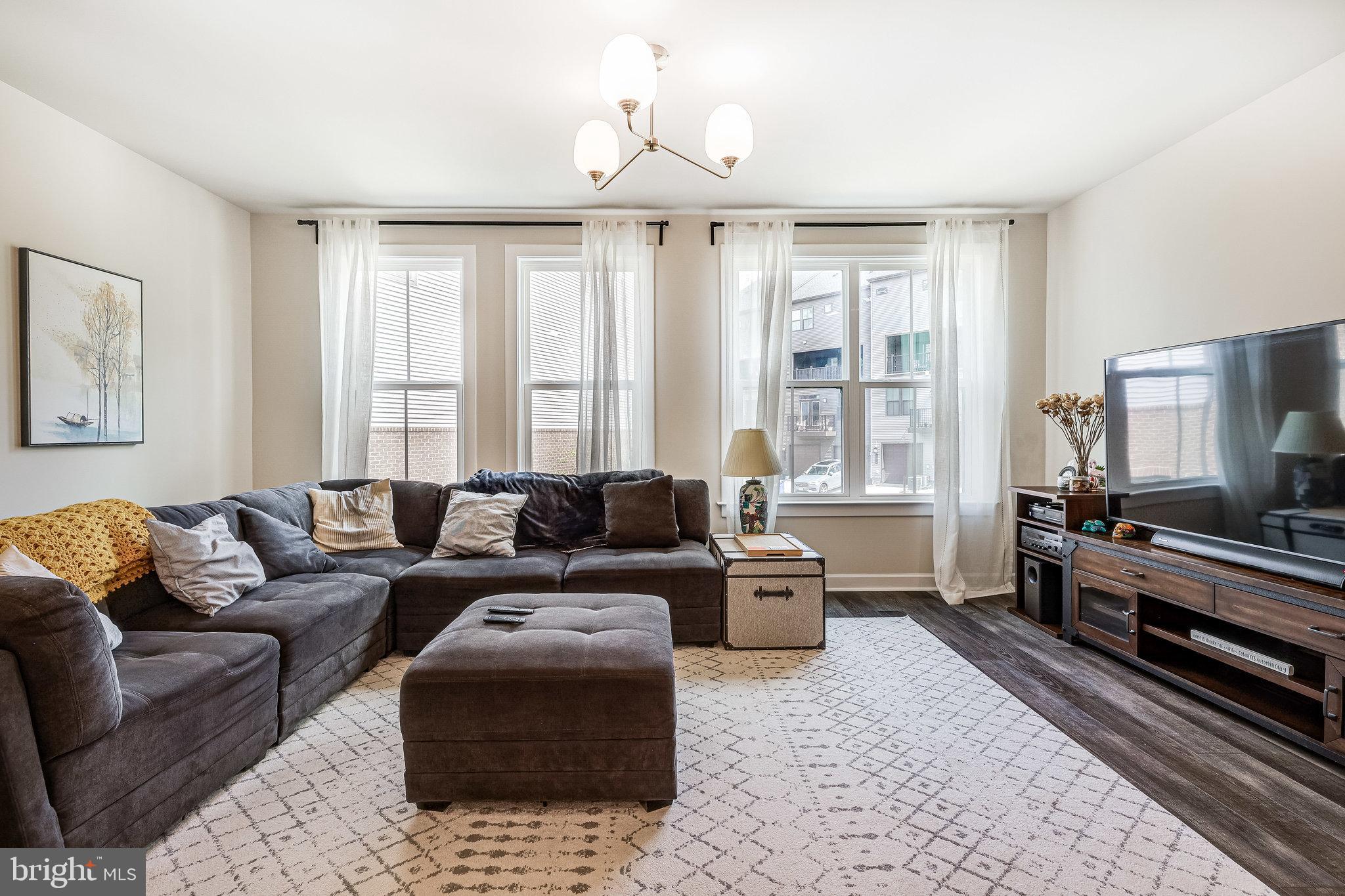 WATERVIEW AT WOODLAND PARK - Residential Lease