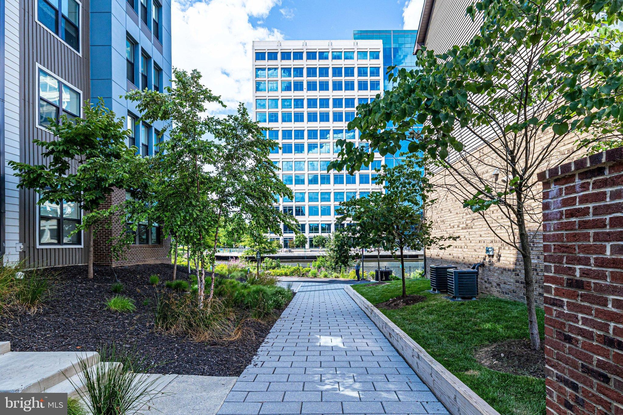 WATERVIEW AT WOODLAND PARK - Residential Lease