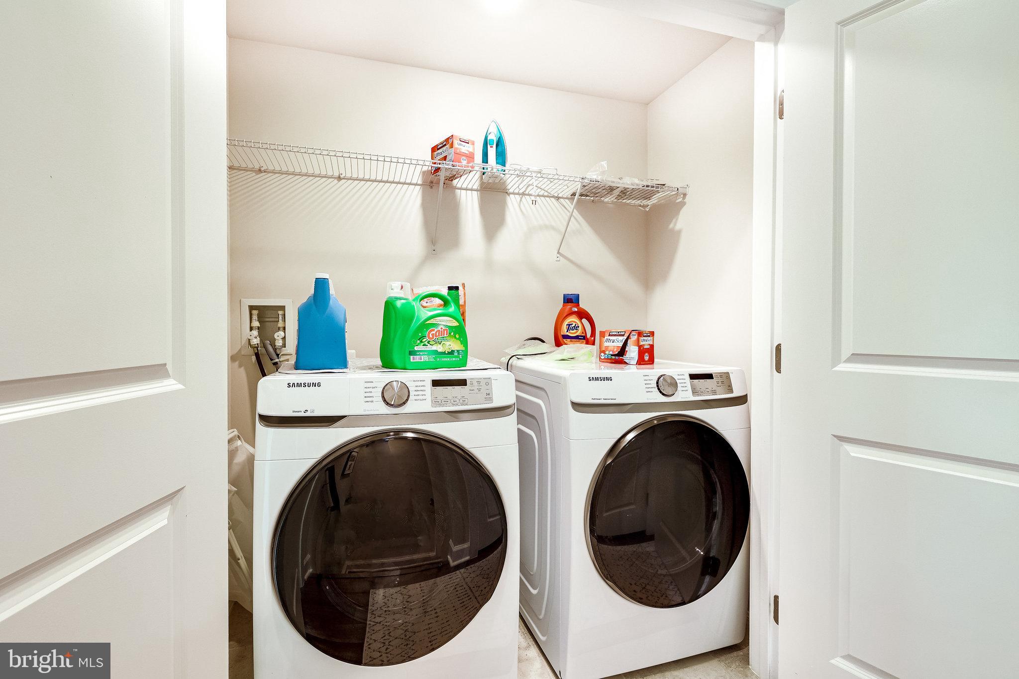 WATERVIEW AT WOODLAND PARK - Residential Lease