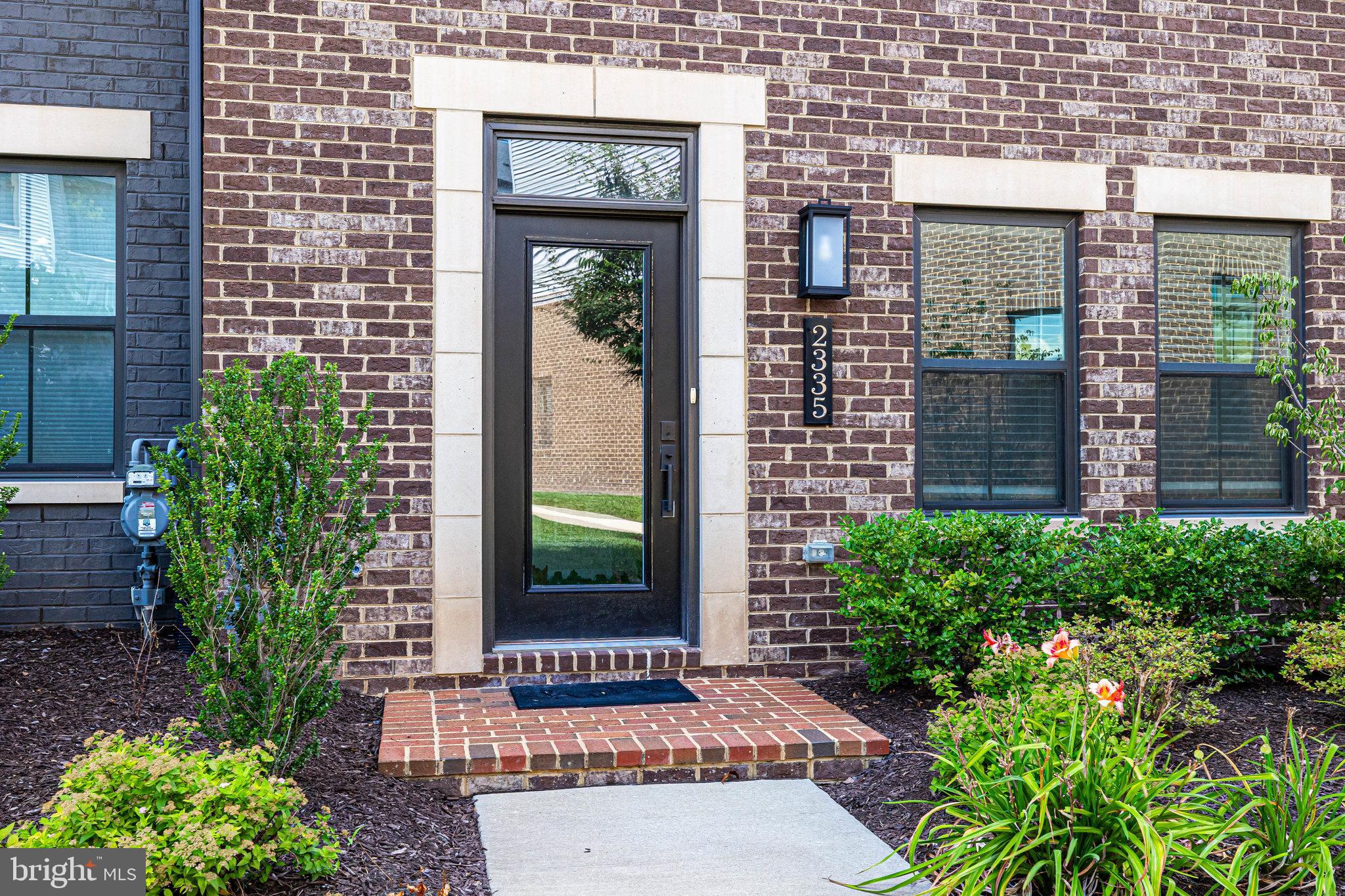 WATERVIEW AT WOODLAND PARK - Residential Lease