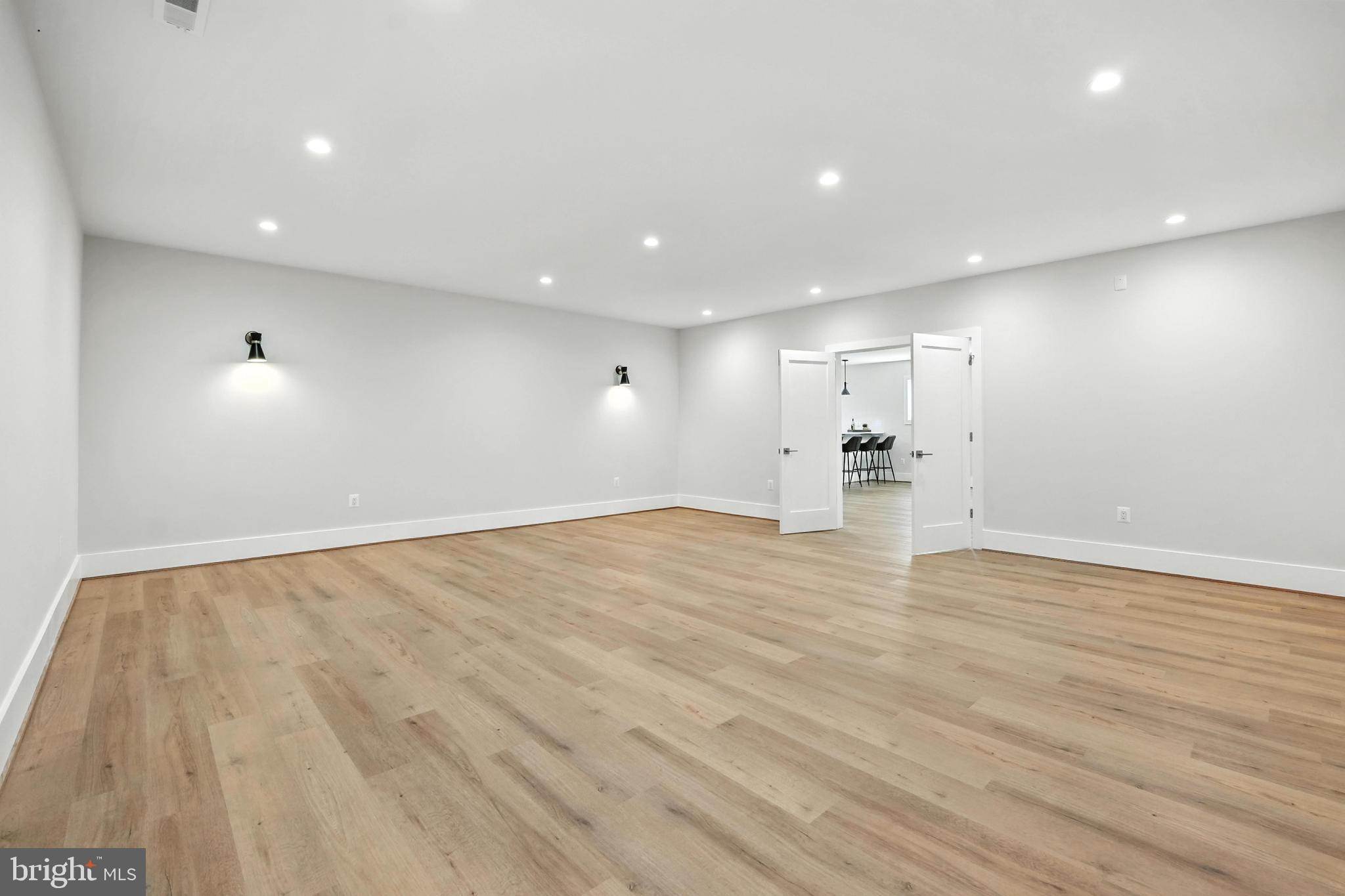 PIMMIT HILLS - Residential