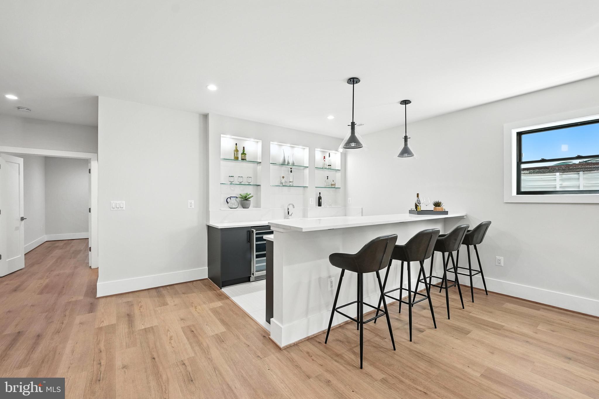 PIMMIT HILLS - Residential