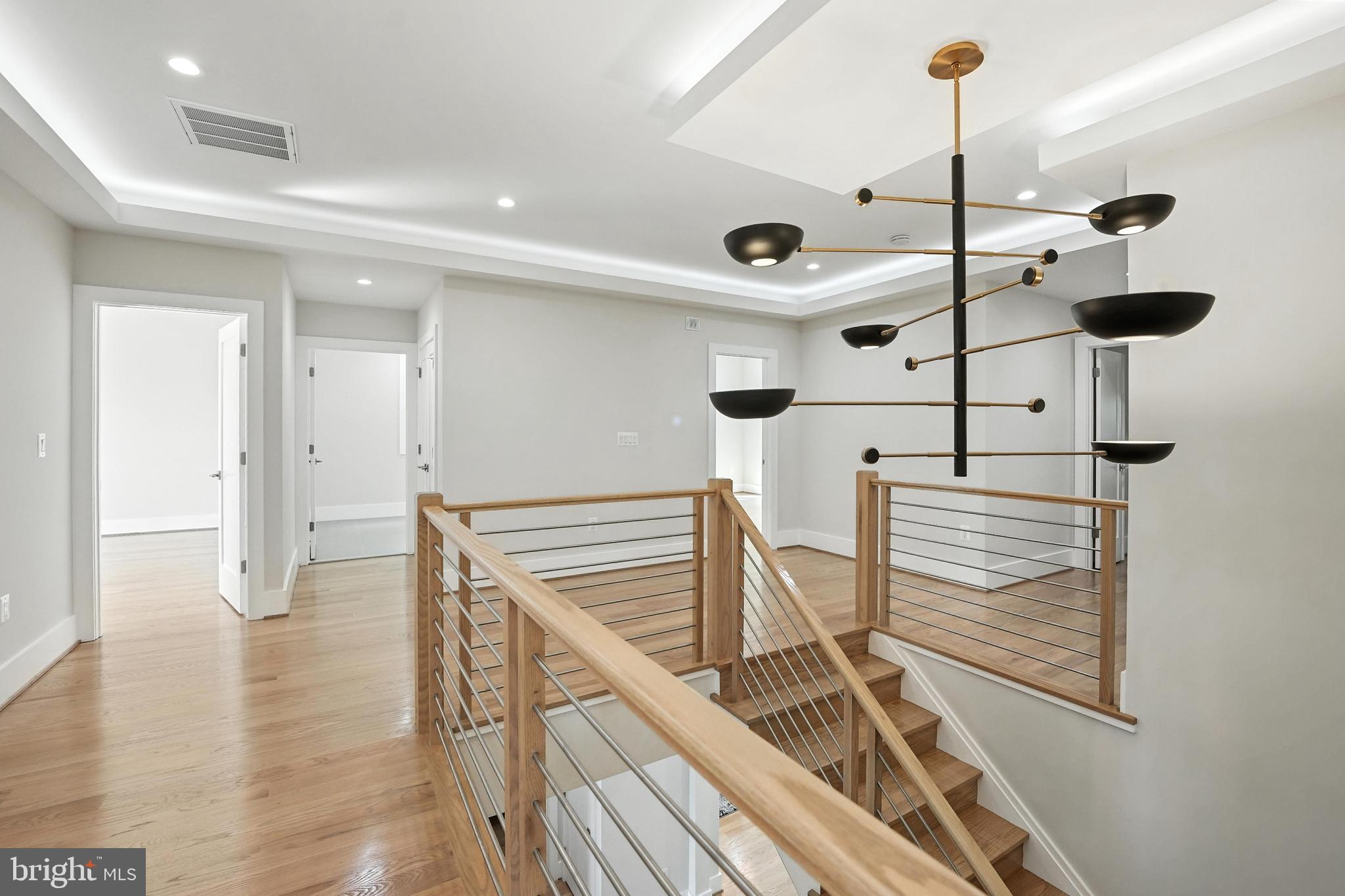 PIMMIT HILLS - Residential