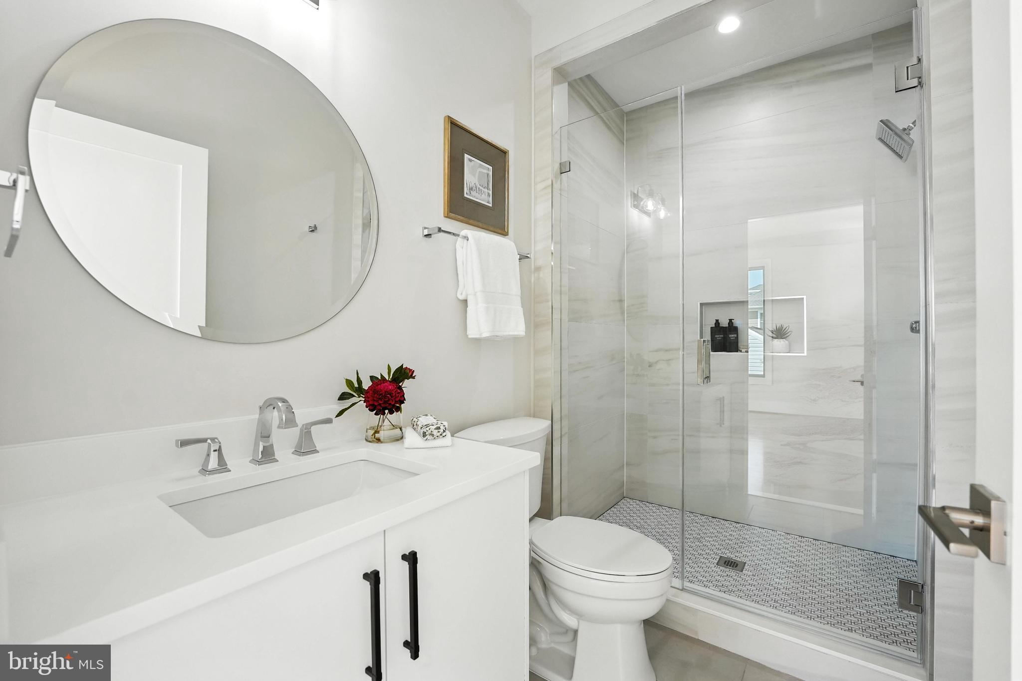 PIMMIT HILLS - Residential