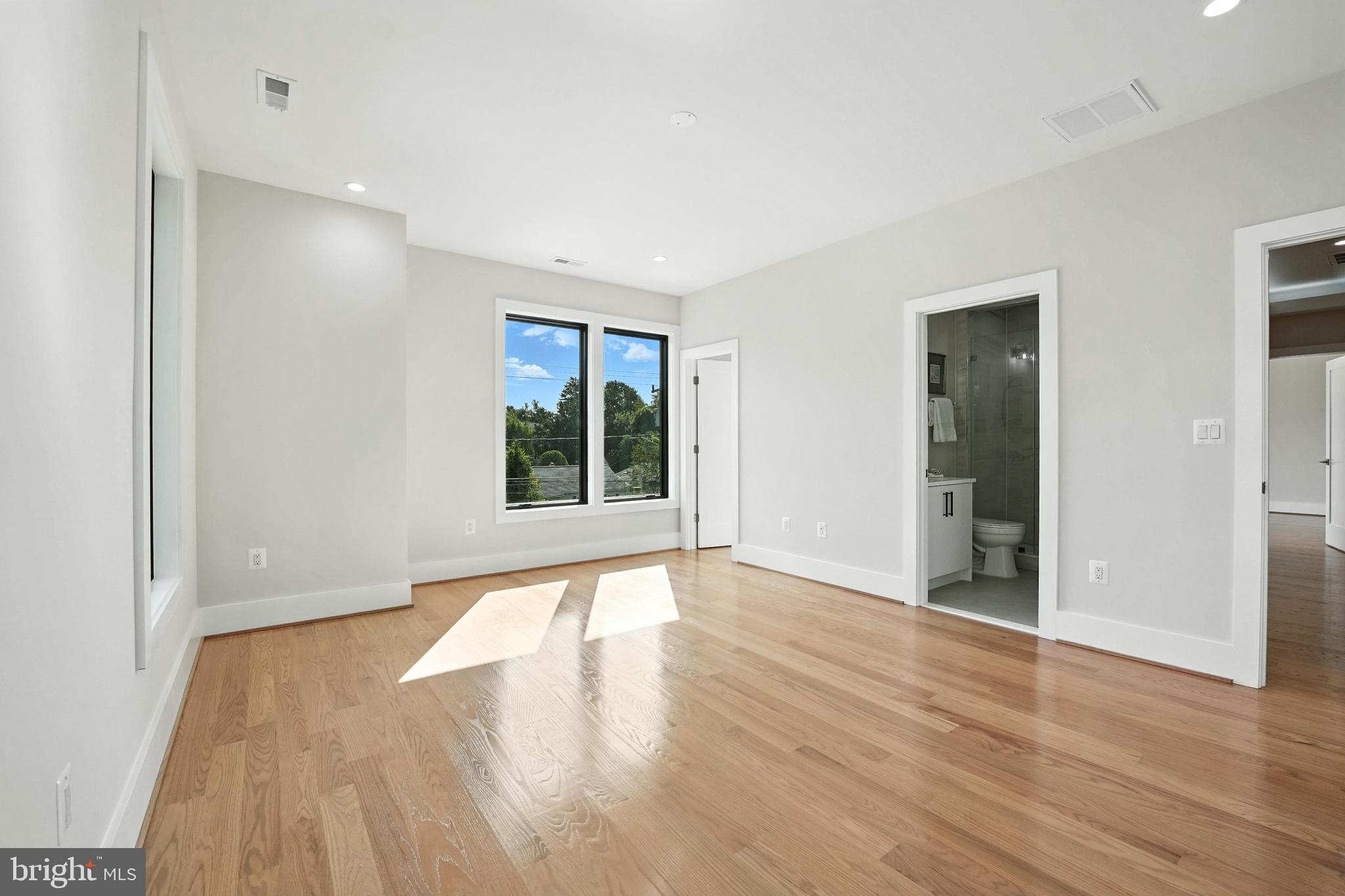 PIMMIT HILLS - Residential