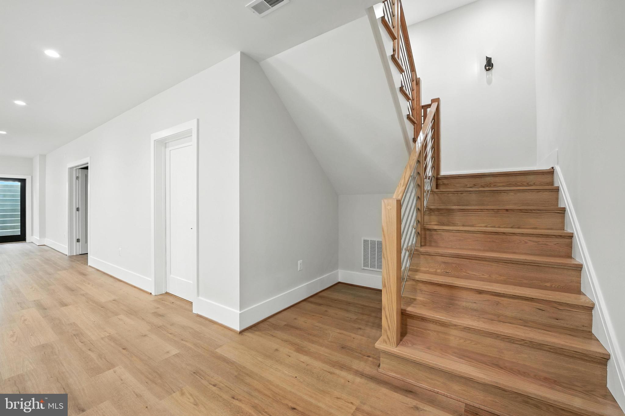 PIMMIT HILLS - Residential