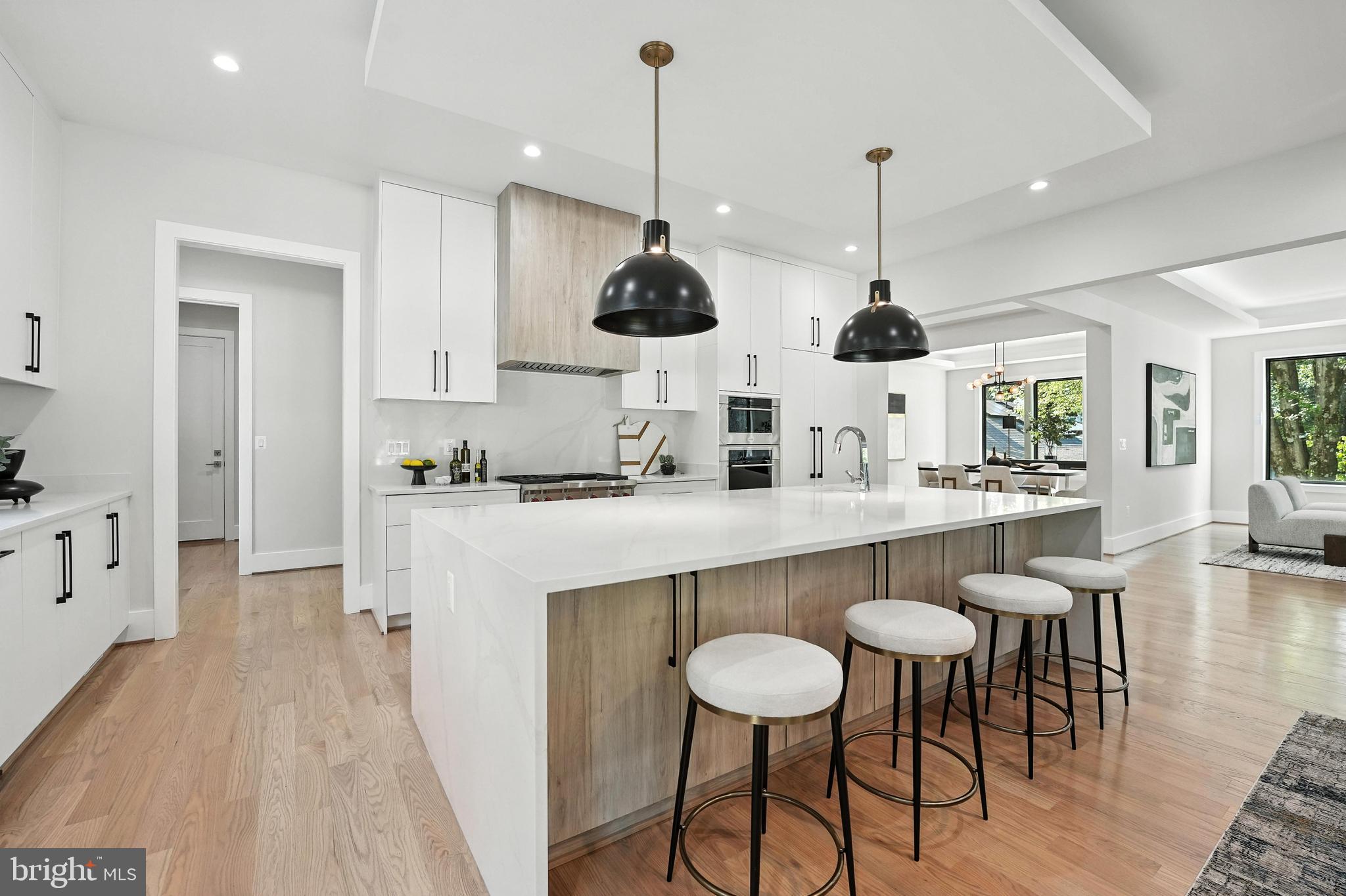 PIMMIT HILLS - Residential