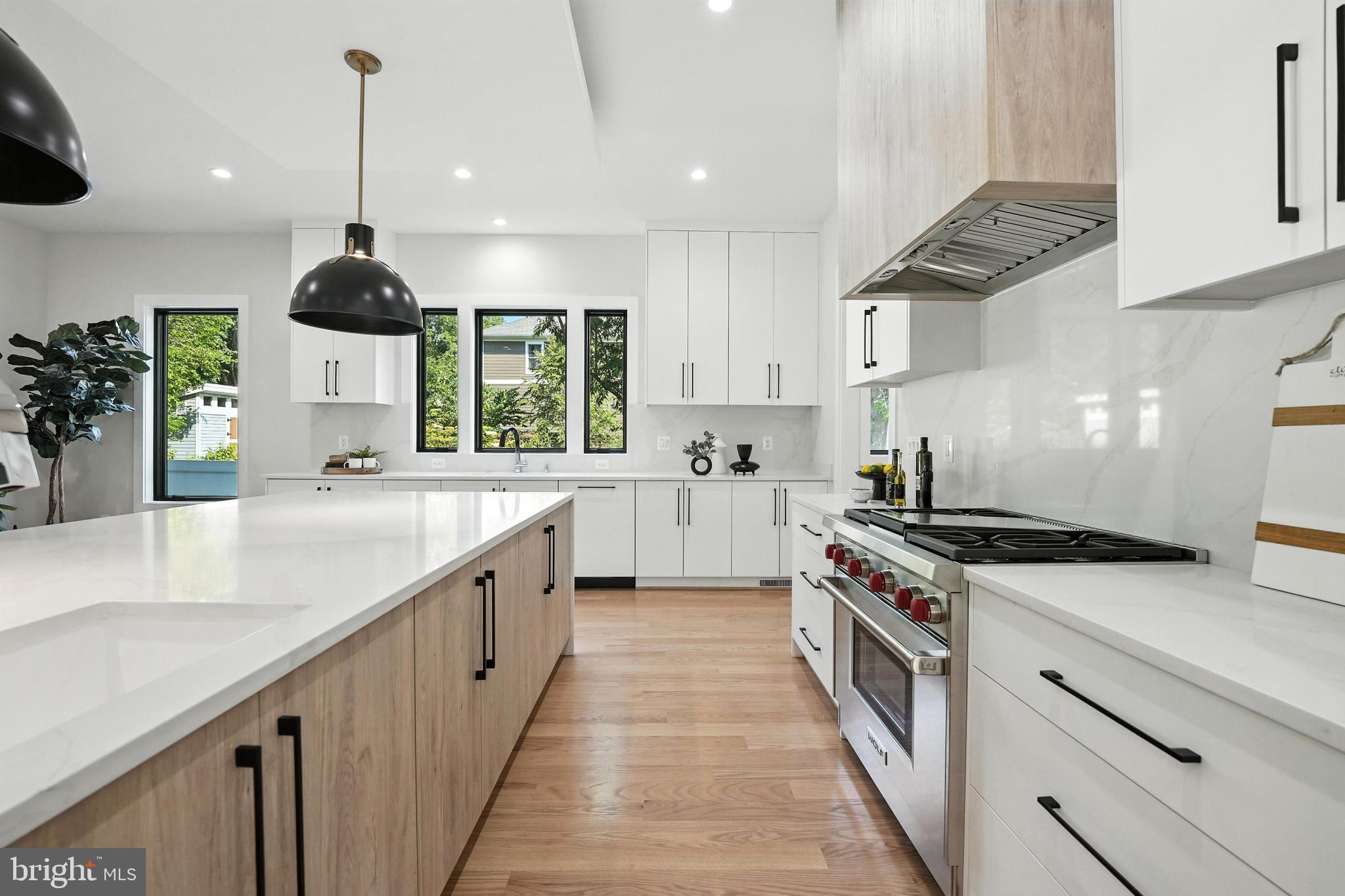 PIMMIT HILLS - Residential