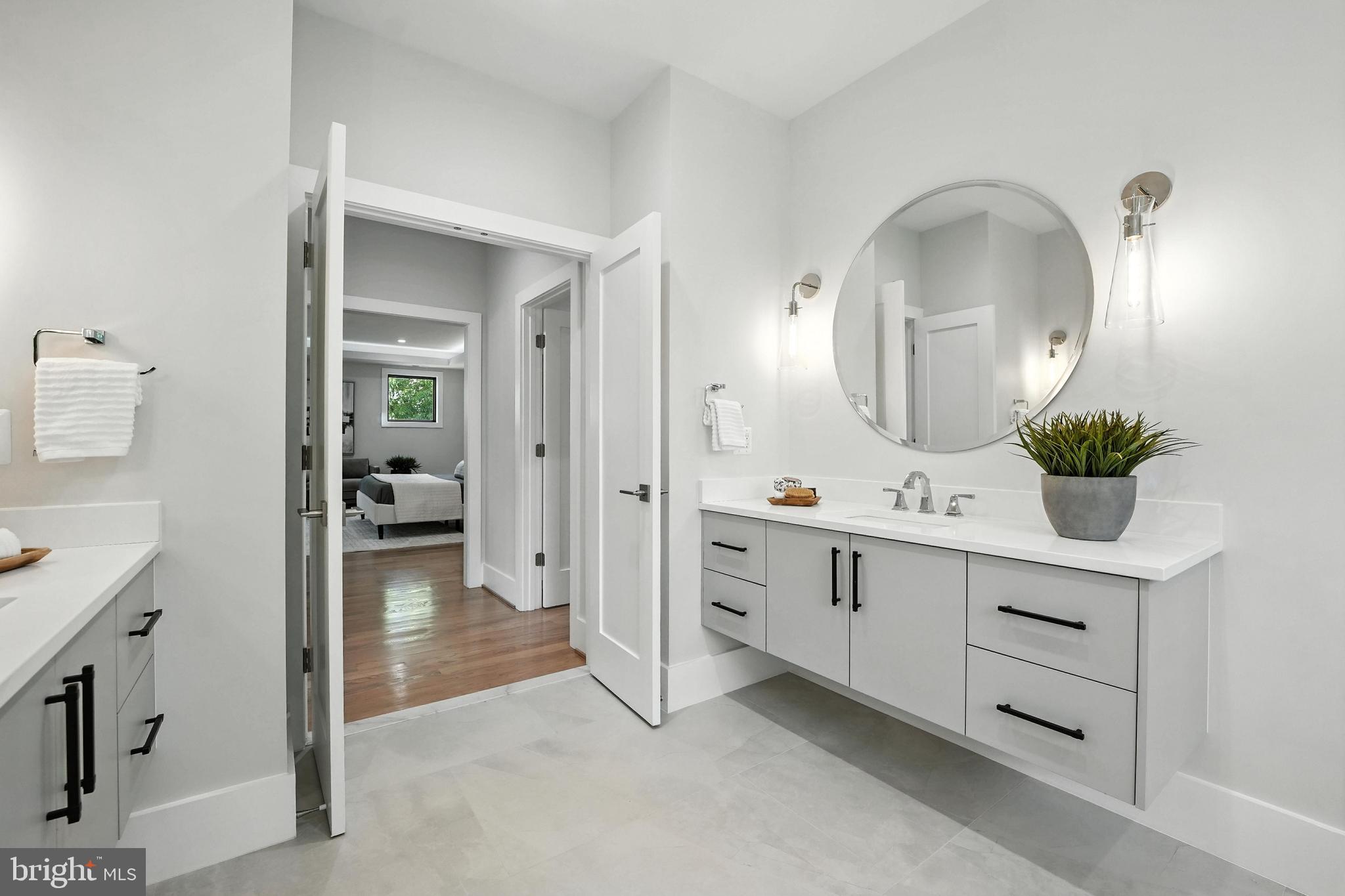 PIMMIT HILLS - Residential