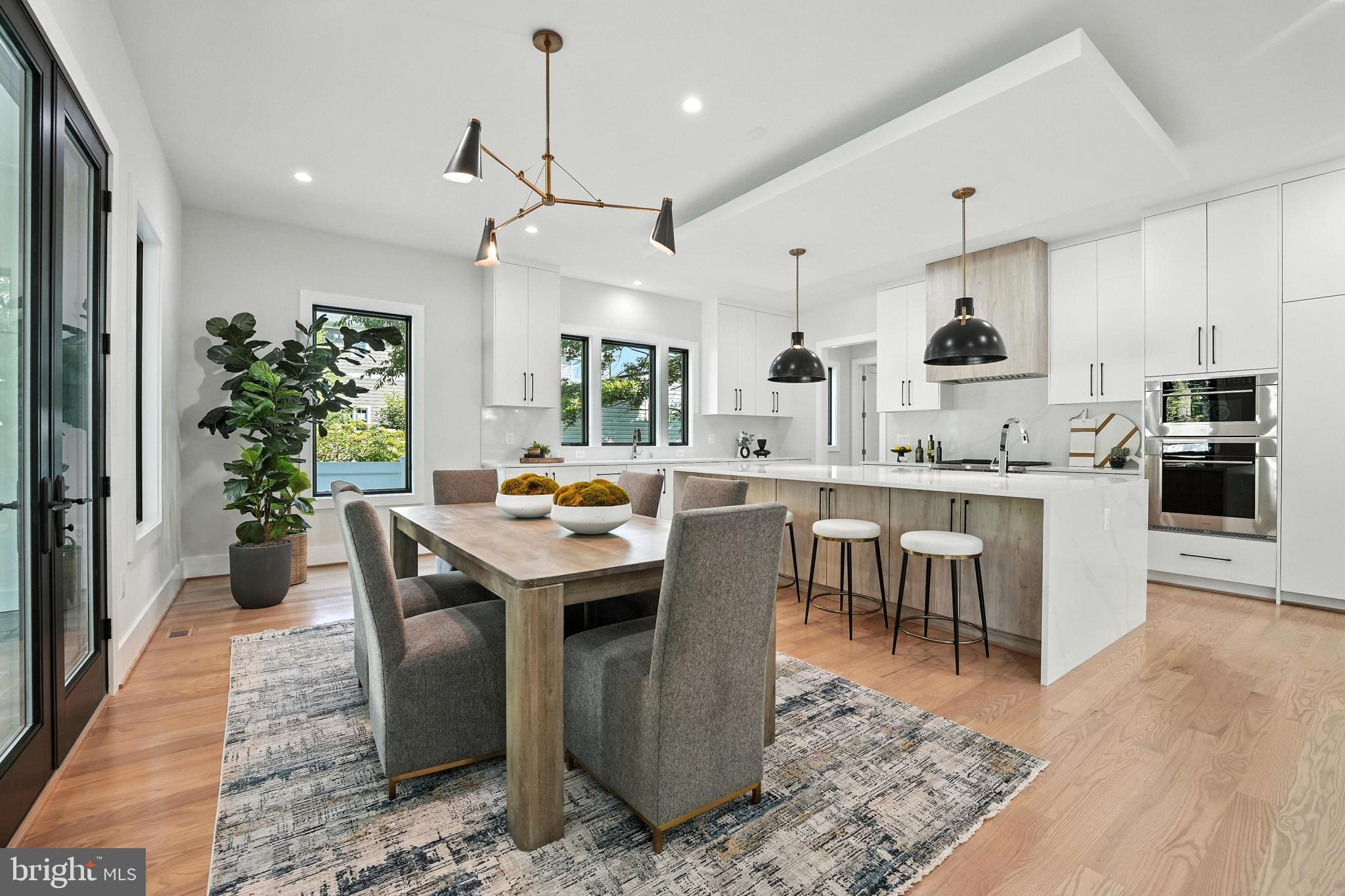 PIMMIT HILLS - Residential