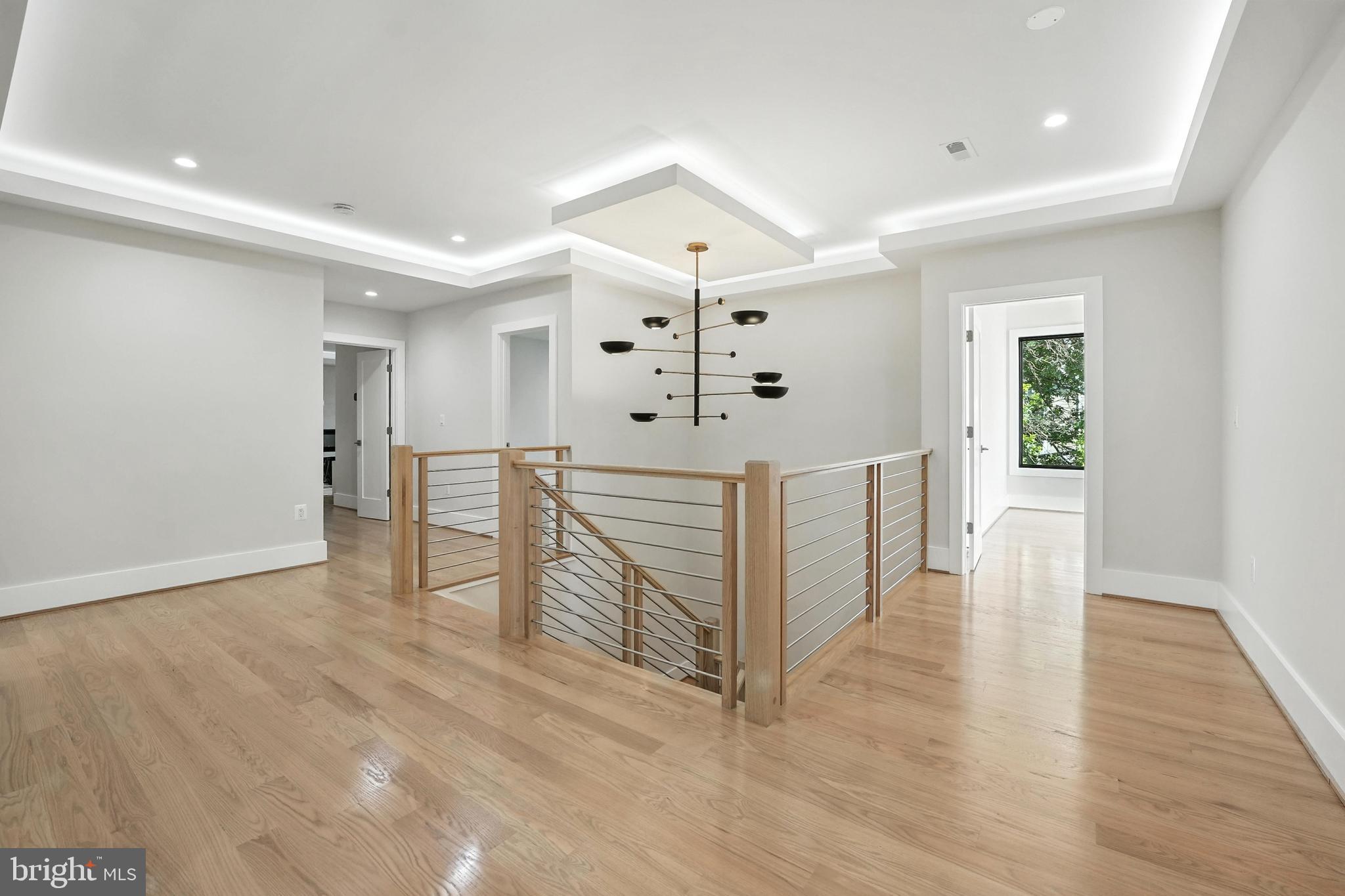 PIMMIT HILLS - Residential