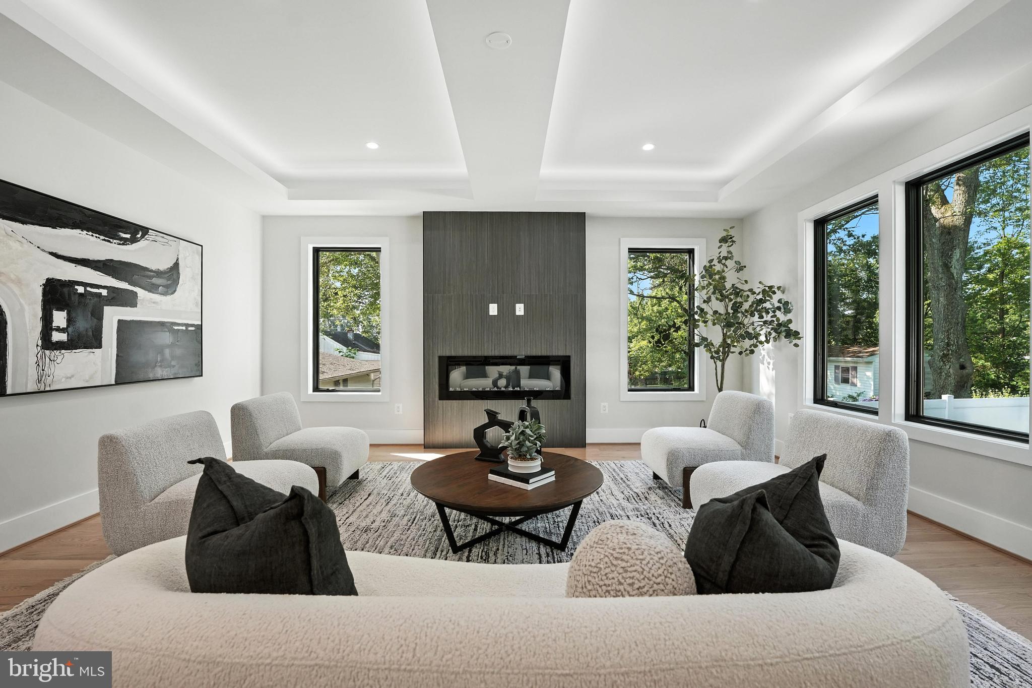 PIMMIT HILLS - Residential