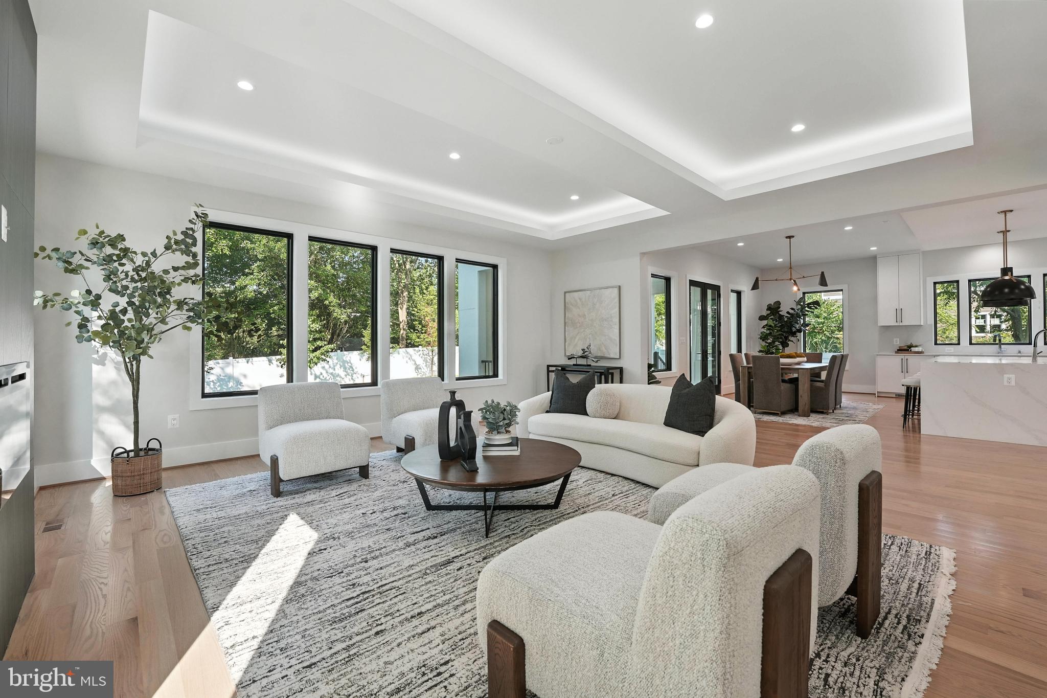 PIMMIT HILLS - Residential