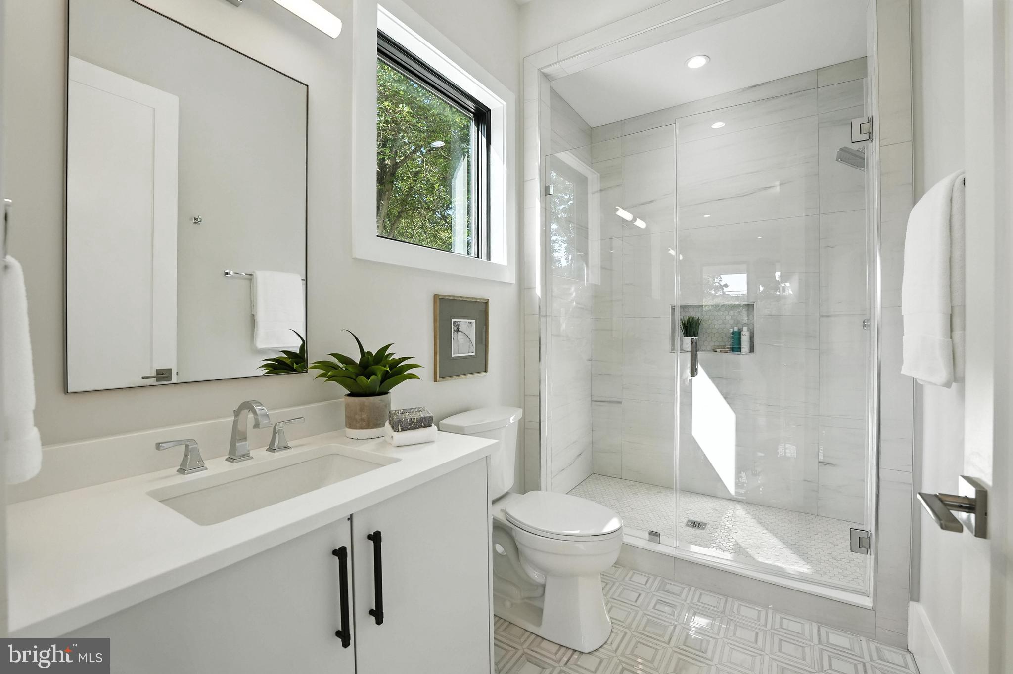 PIMMIT HILLS - Residential