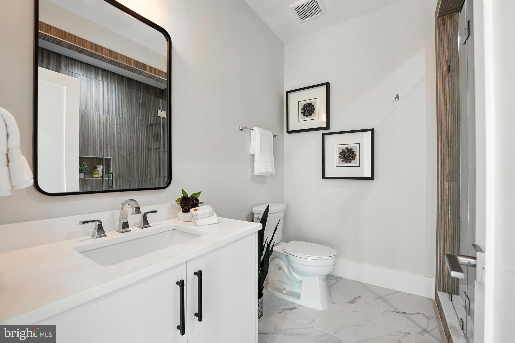 PIMMIT HILLS - Residential