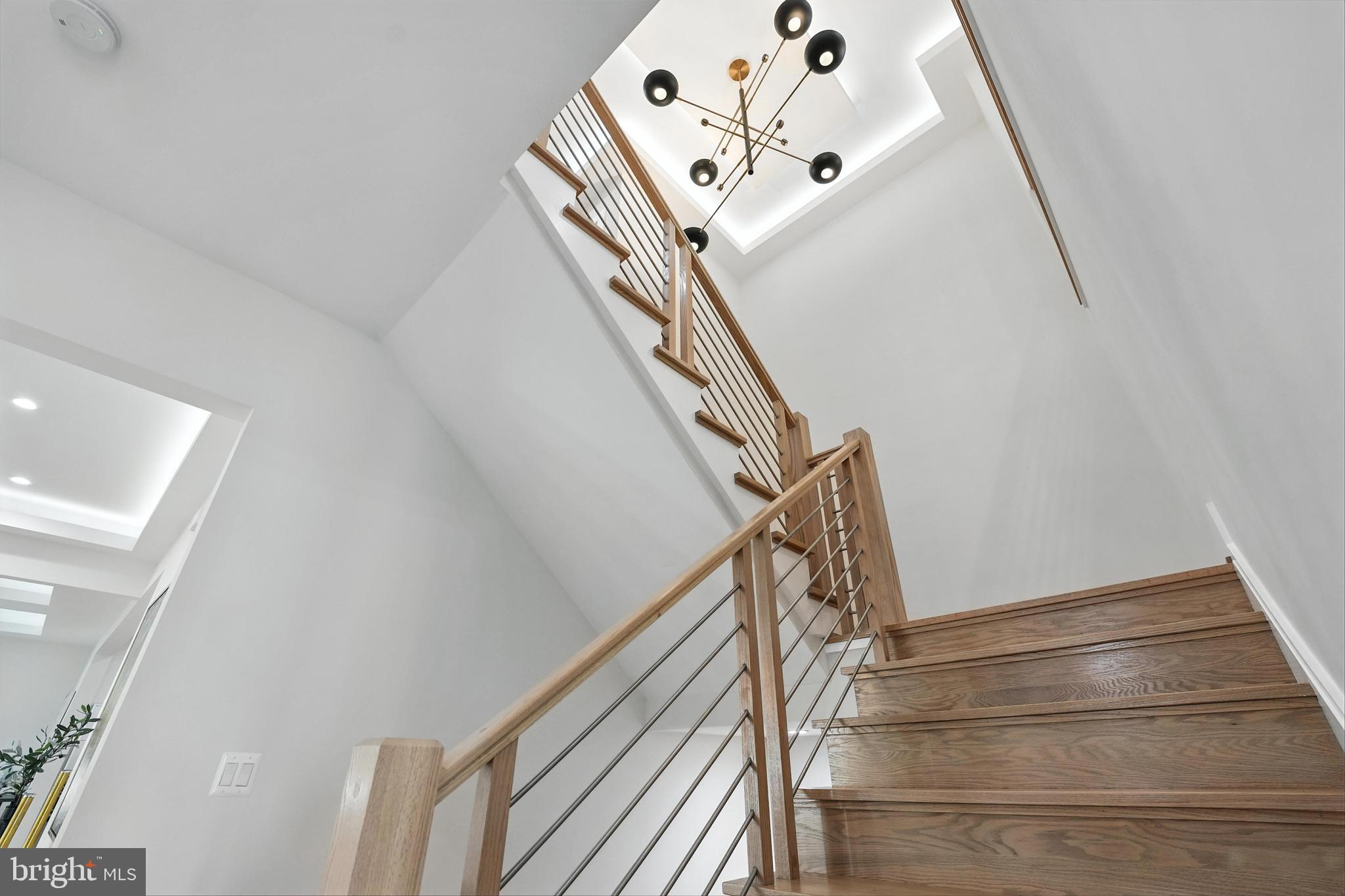 PIMMIT HILLS - Residential