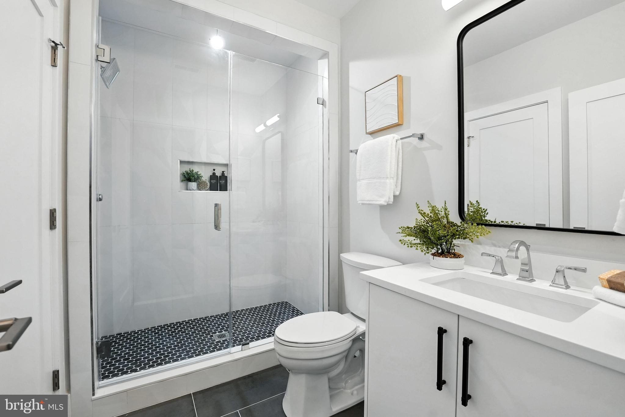 PIMMIT HILLS - Residential