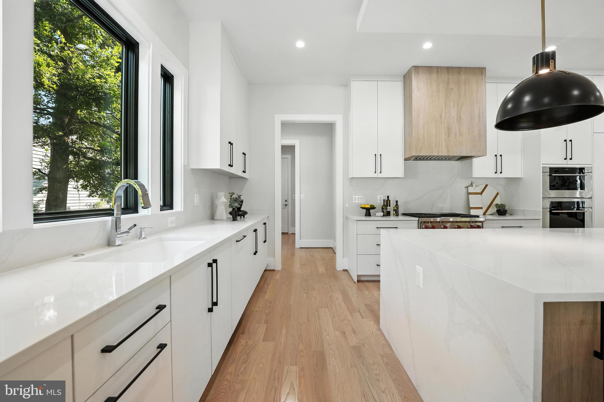 PIMMIT HILLS - Residential