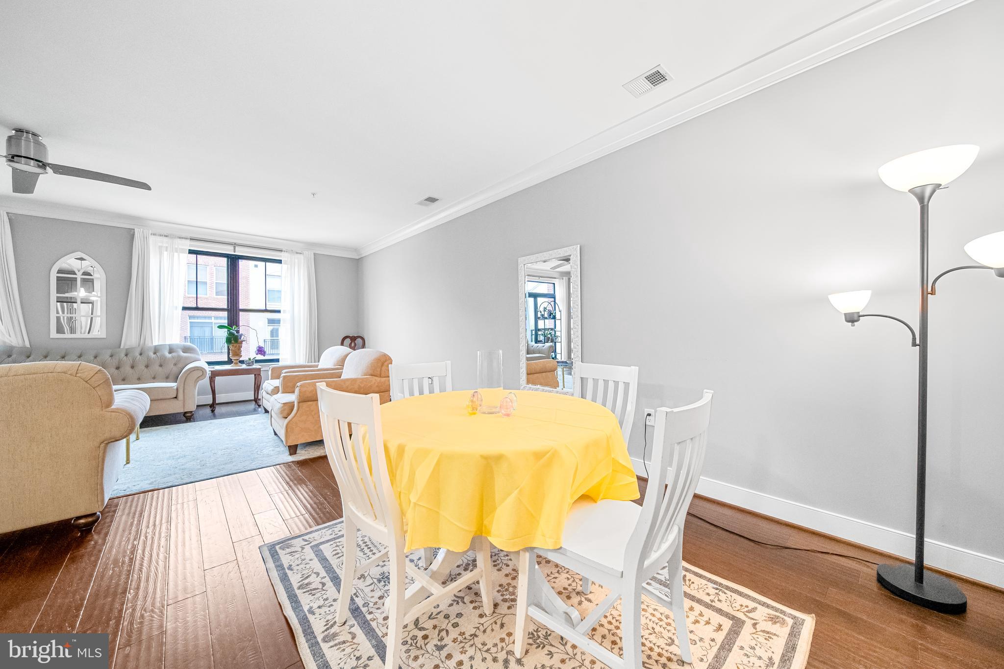 LANSDOWNE TOWN CENTER - Residential