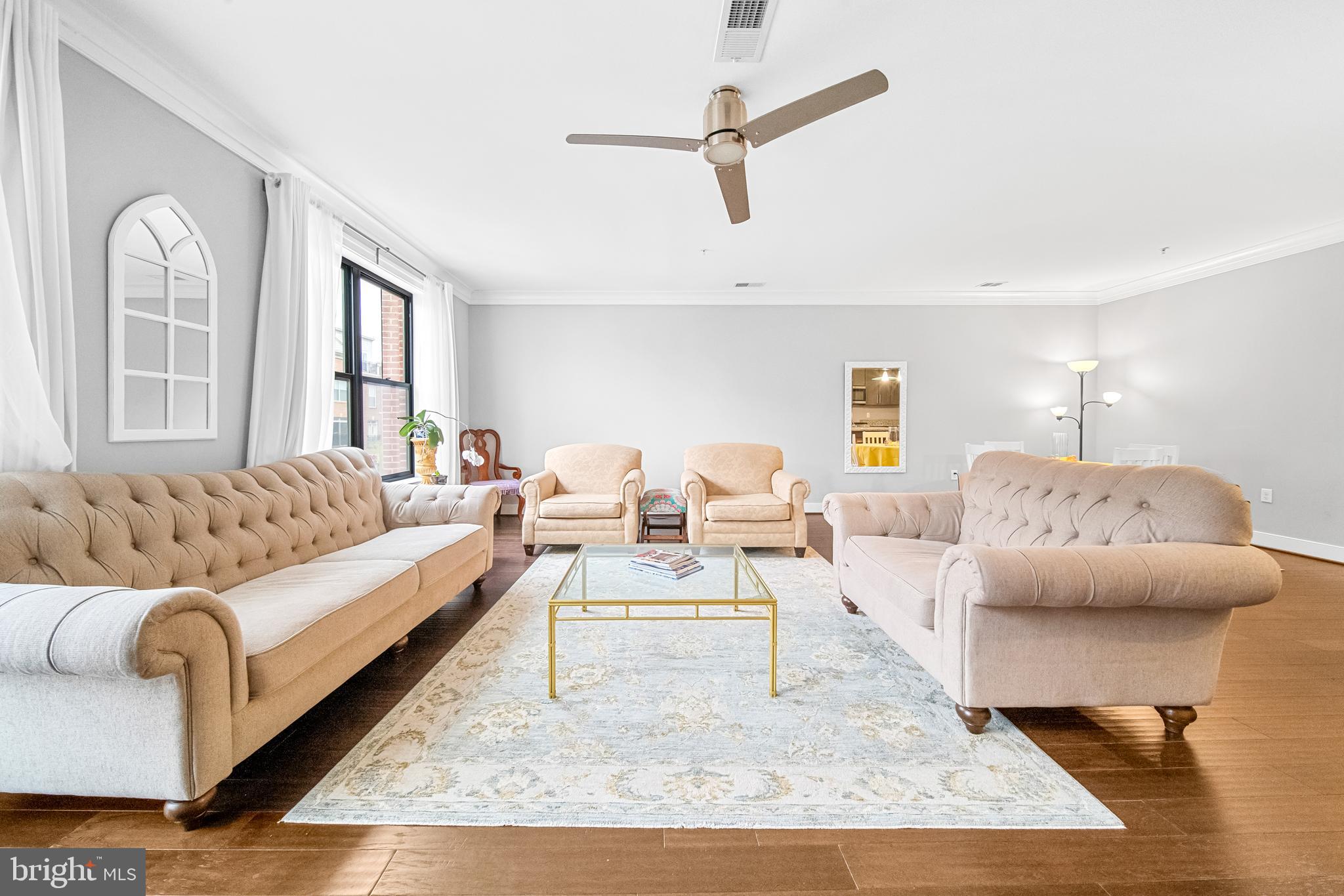 LANSDOWNE TOWN CENTER - Residential