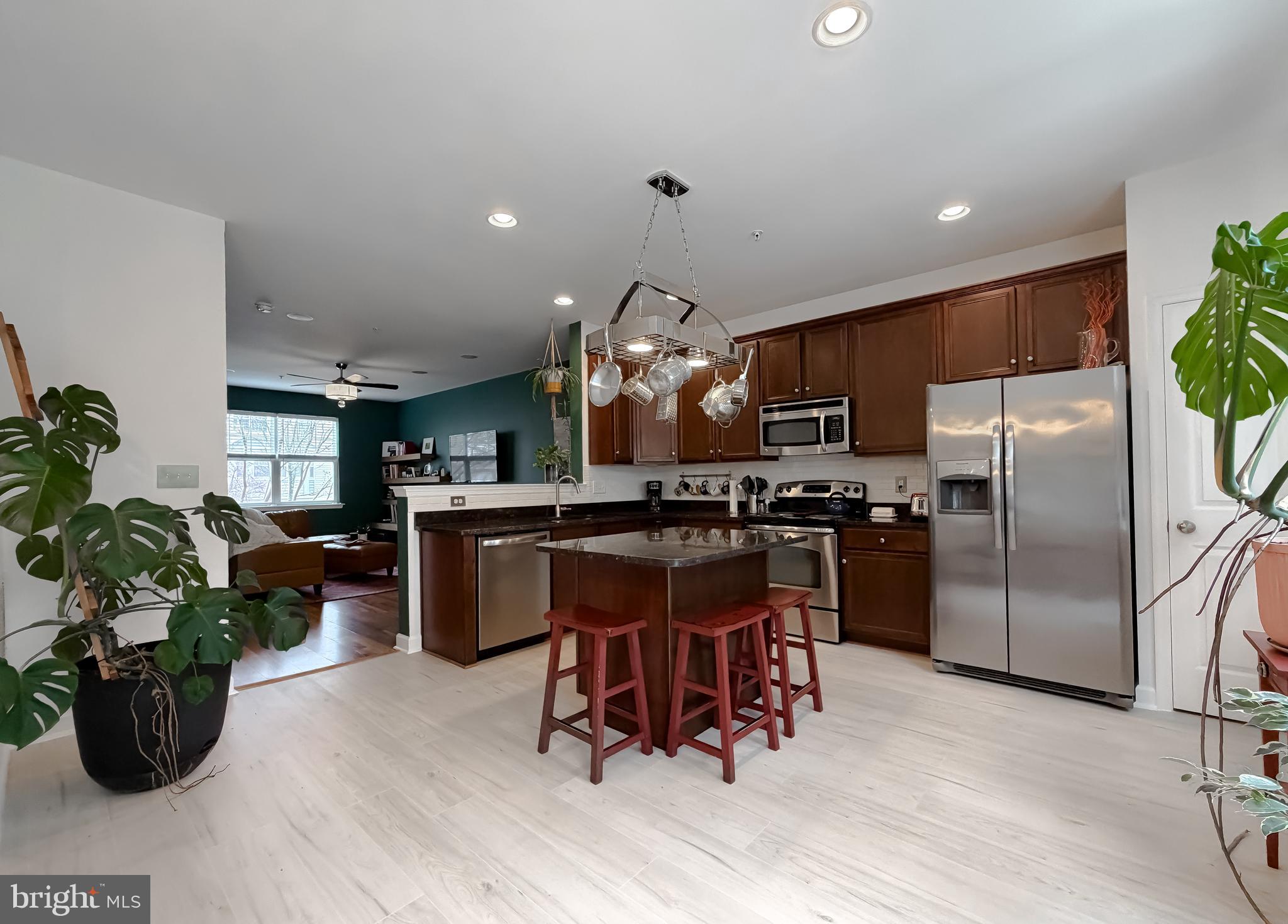 OAK TREE LANDING - Residential