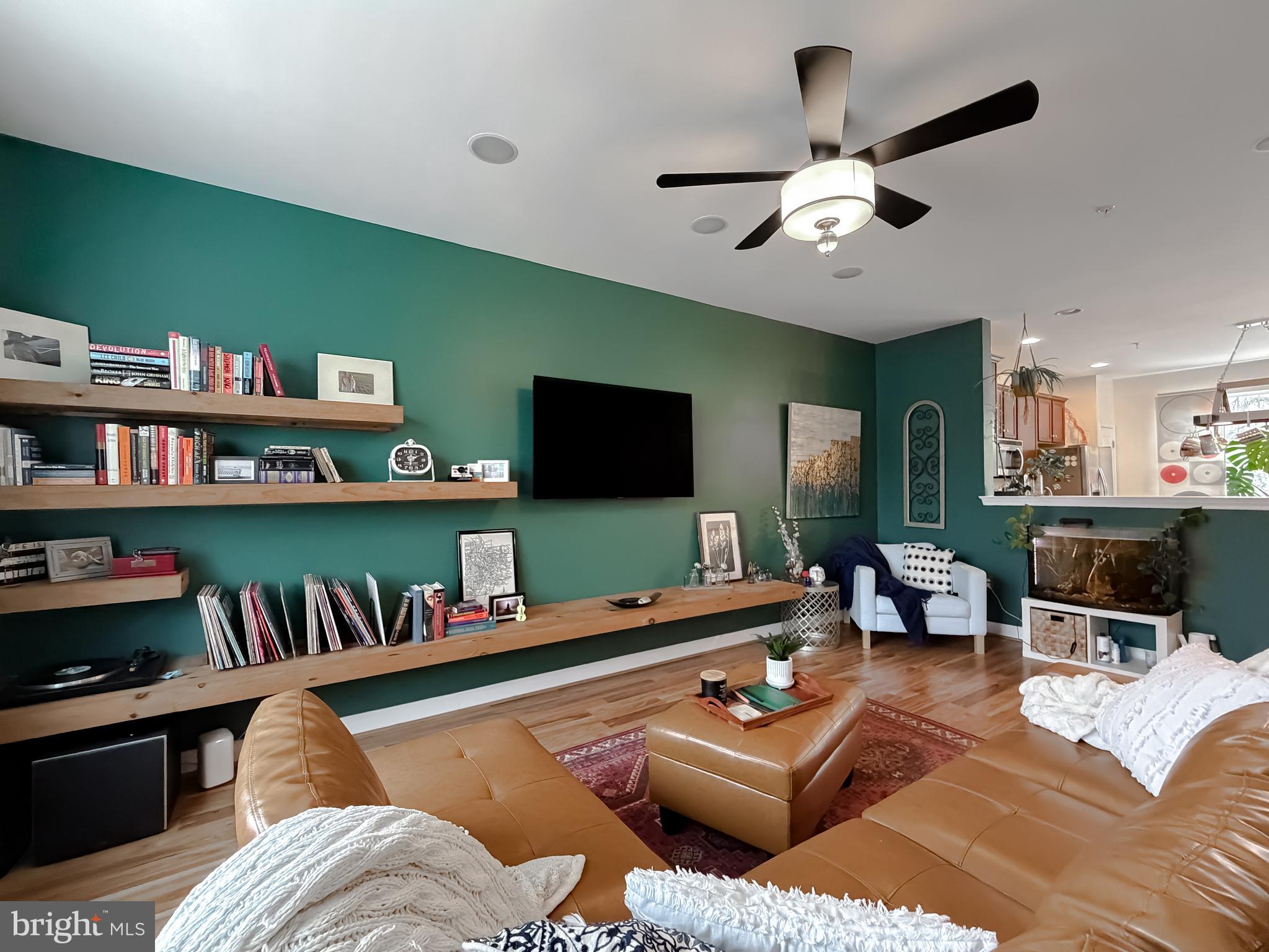 OAK TREE LANDING - Residential