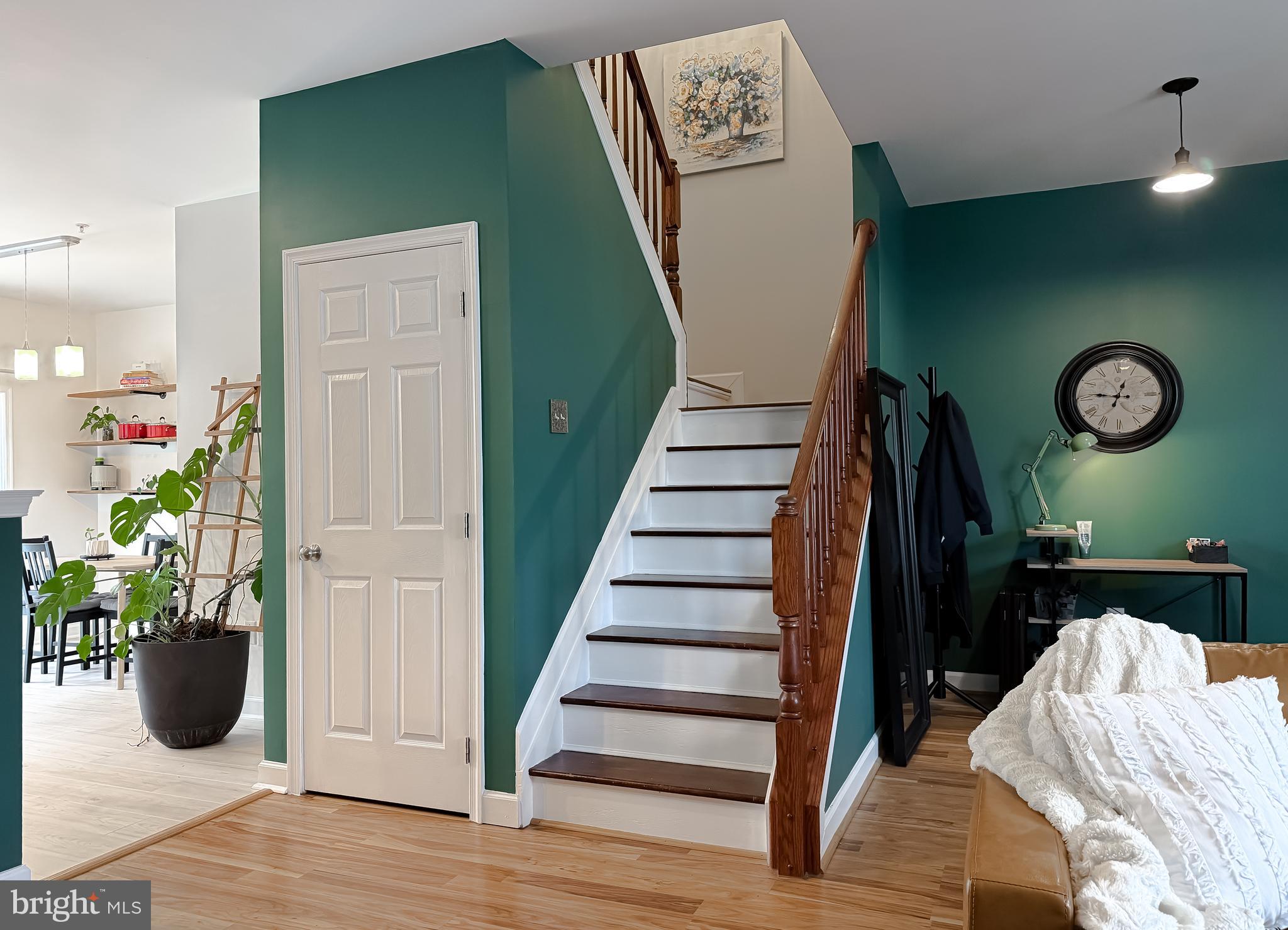 OAK TREE LANDING - Residential