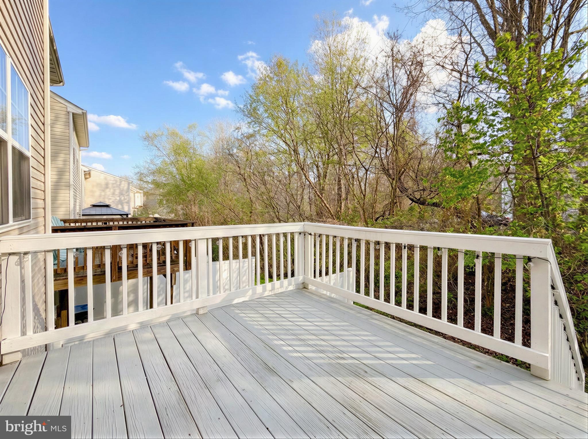 OAK TREE LANDING - Residential