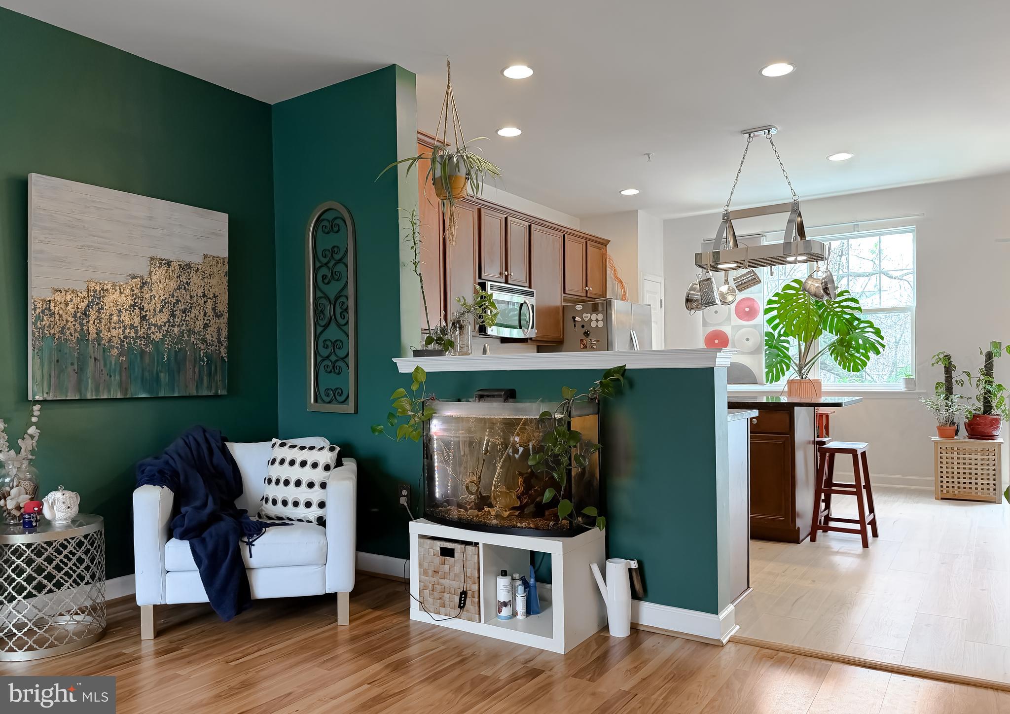 OAK TREE LANDING - Residential