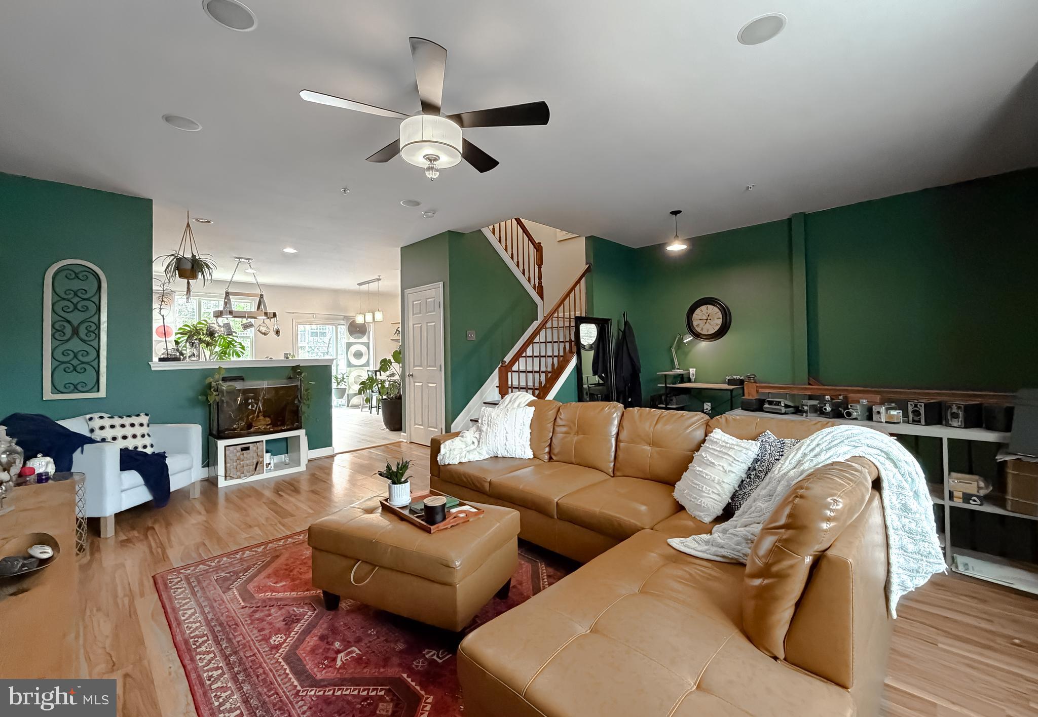 OAK TREE LANDING - Residential