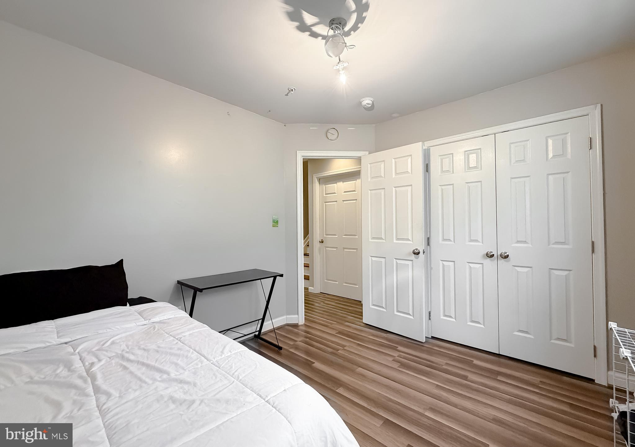 OAK TREE LANDING - Residential