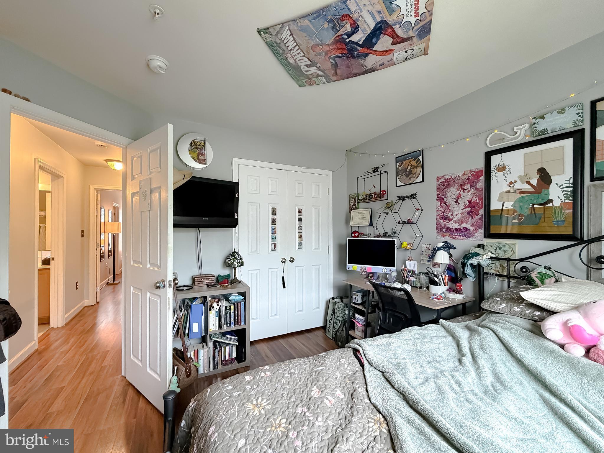 OAK TREE LANDING - Residential