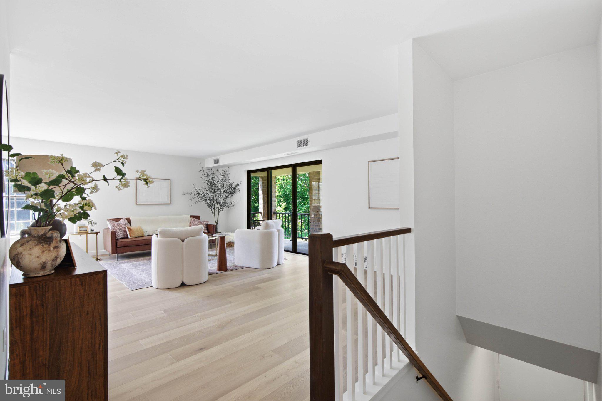 121 VALLEYBROOK DRIVE