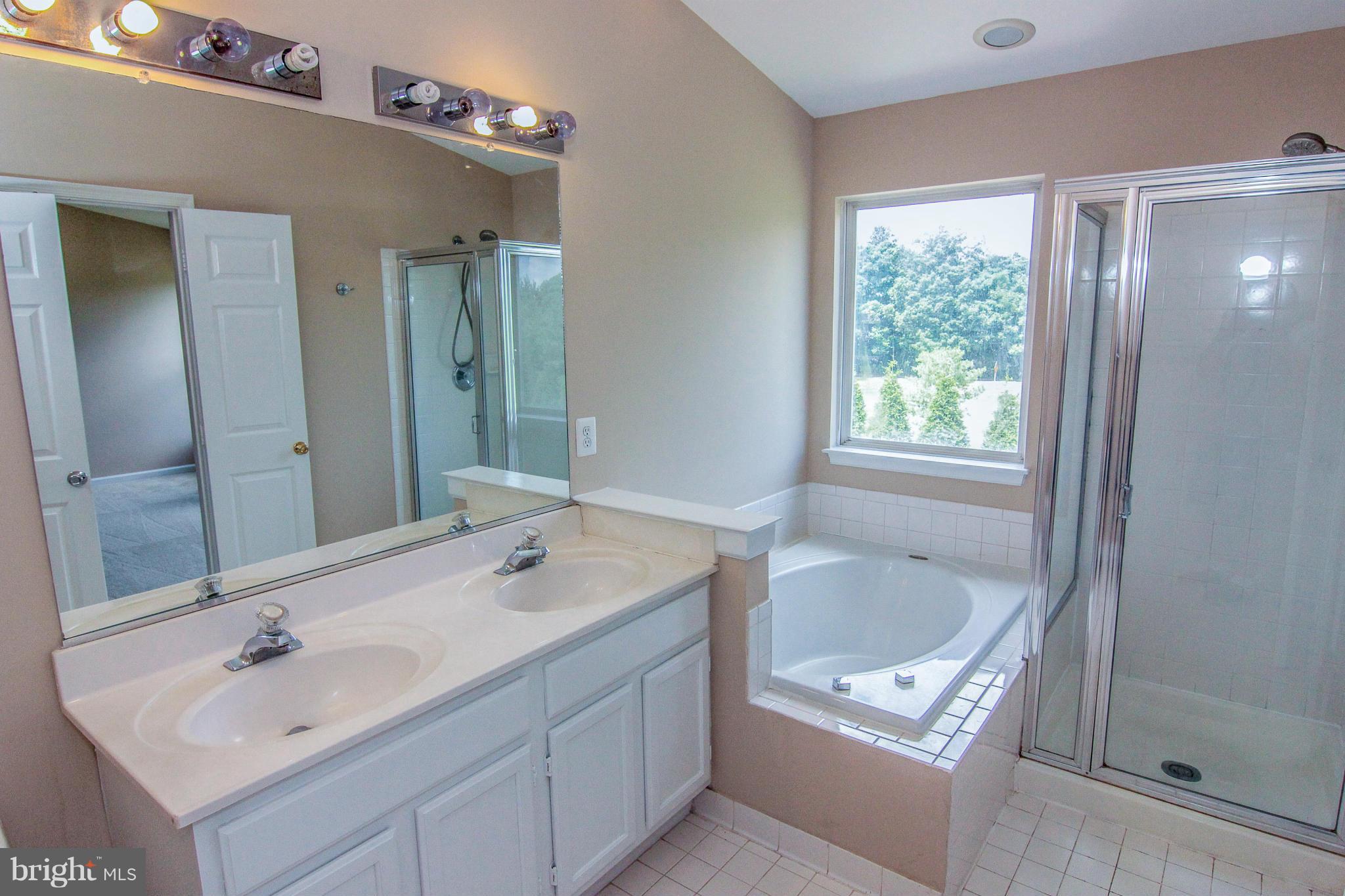 POTOMAC HUNT - Residential