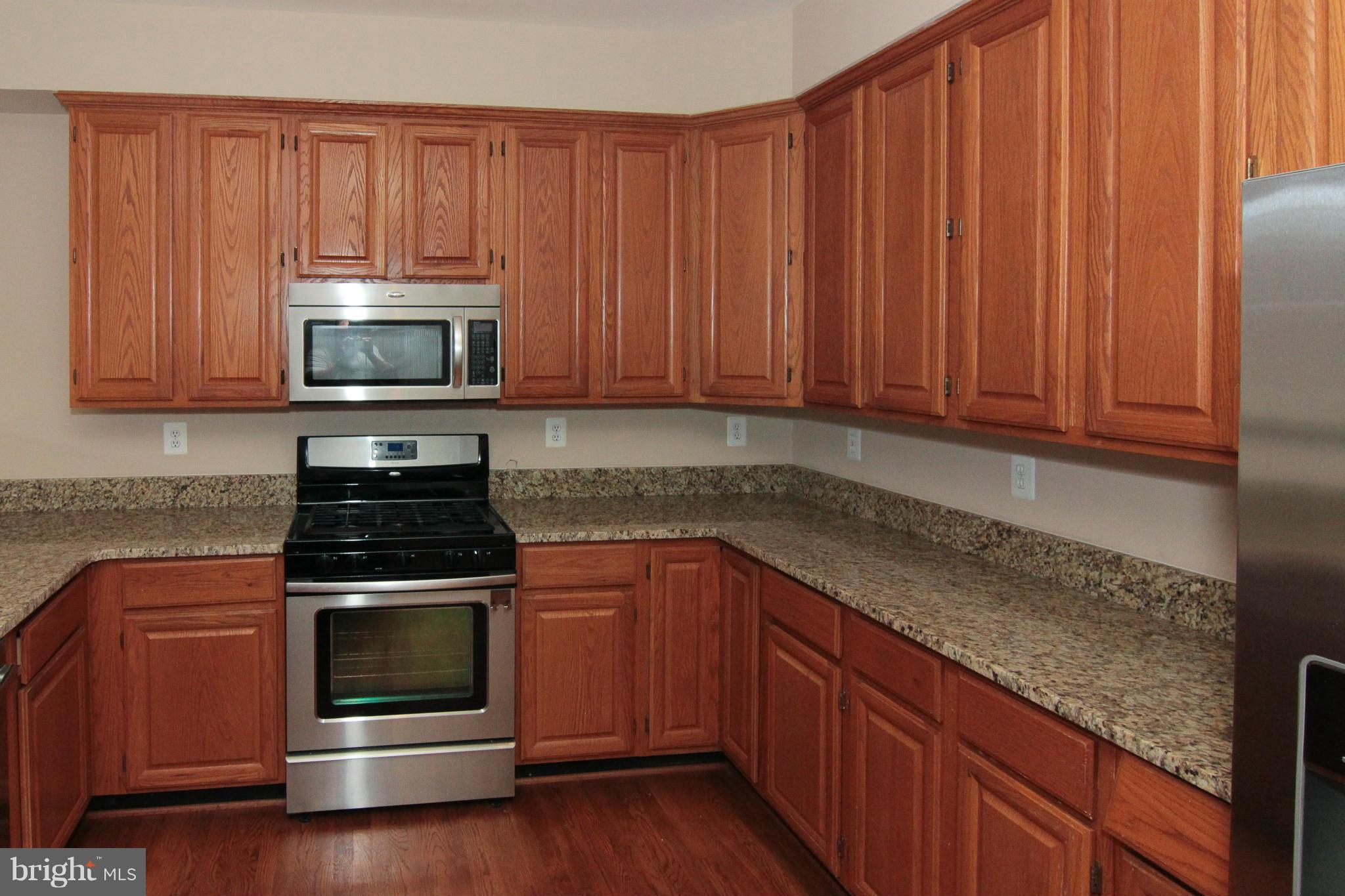 POTOMAC HUNT - Residential