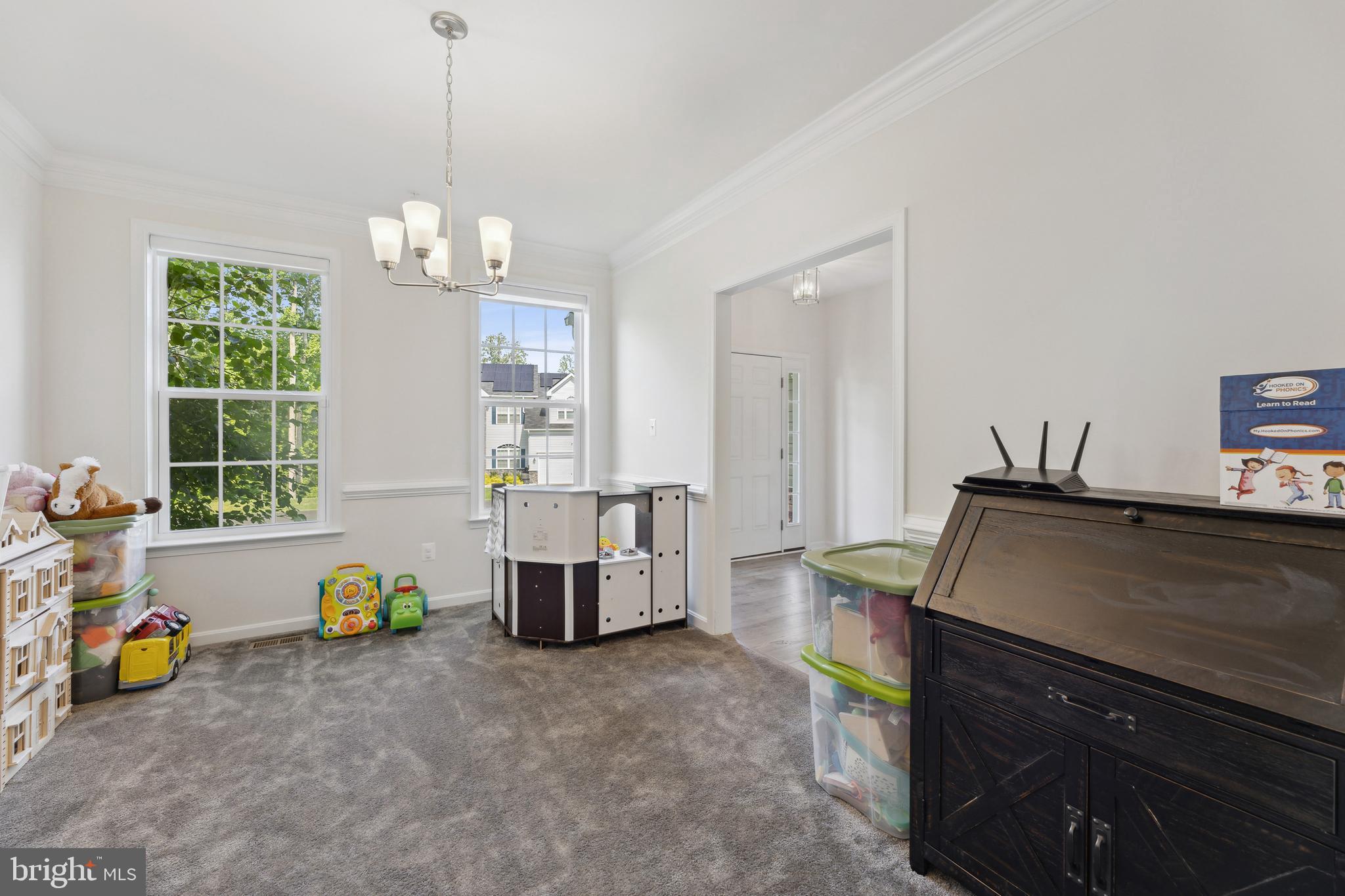 NORTH CALVERT WOODS - Residential