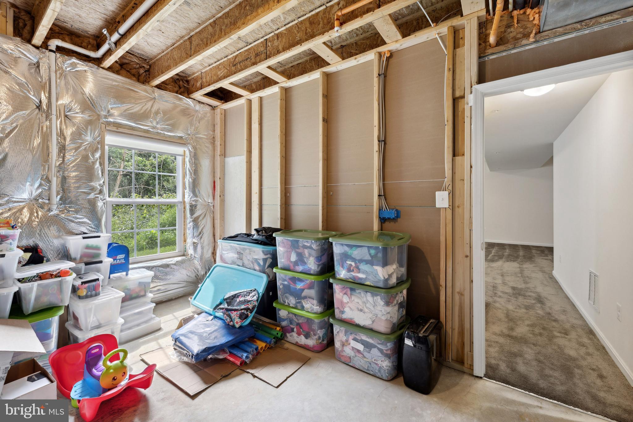 NORTH CALVERT WOODS - Residential