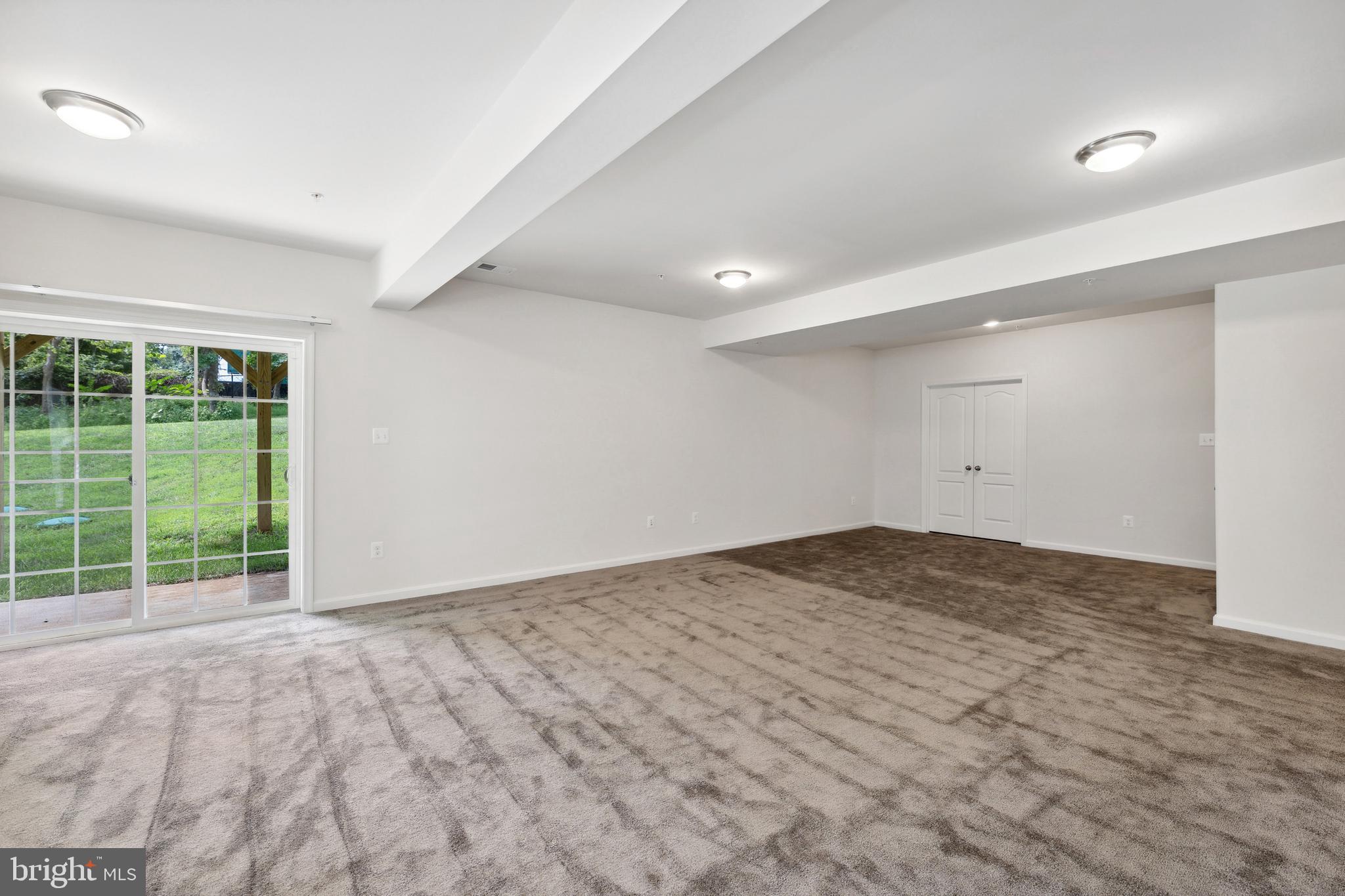 NORTH CALVERT WOODS - Residential