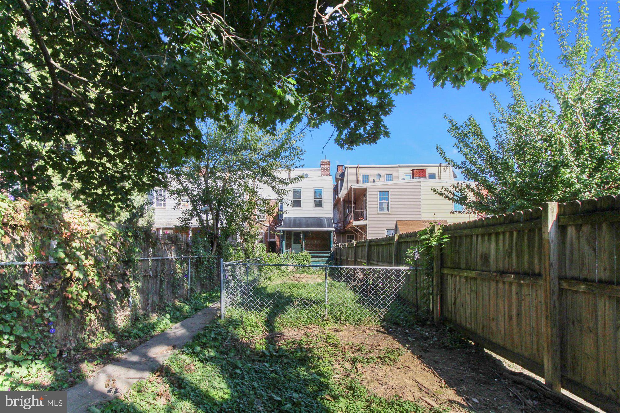 EAST YORK - Residential