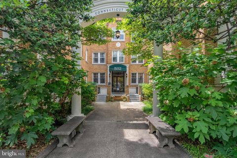 Photo of 5112 Connecticut Avenue NW #205, WASHINGTON, DC 20008 (MLS # DCDC2229738)