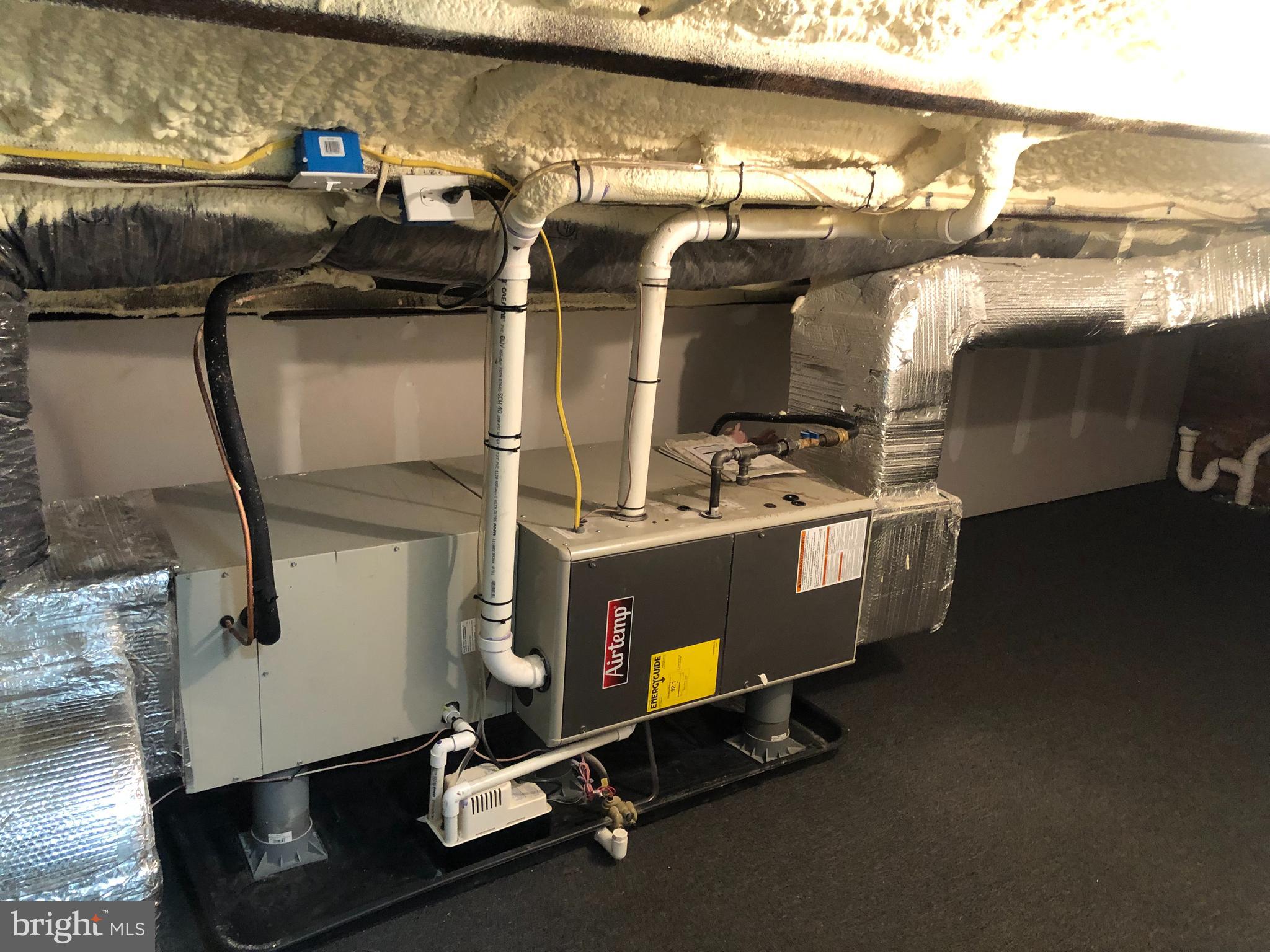 ROXBOROUGH - Residential Lease