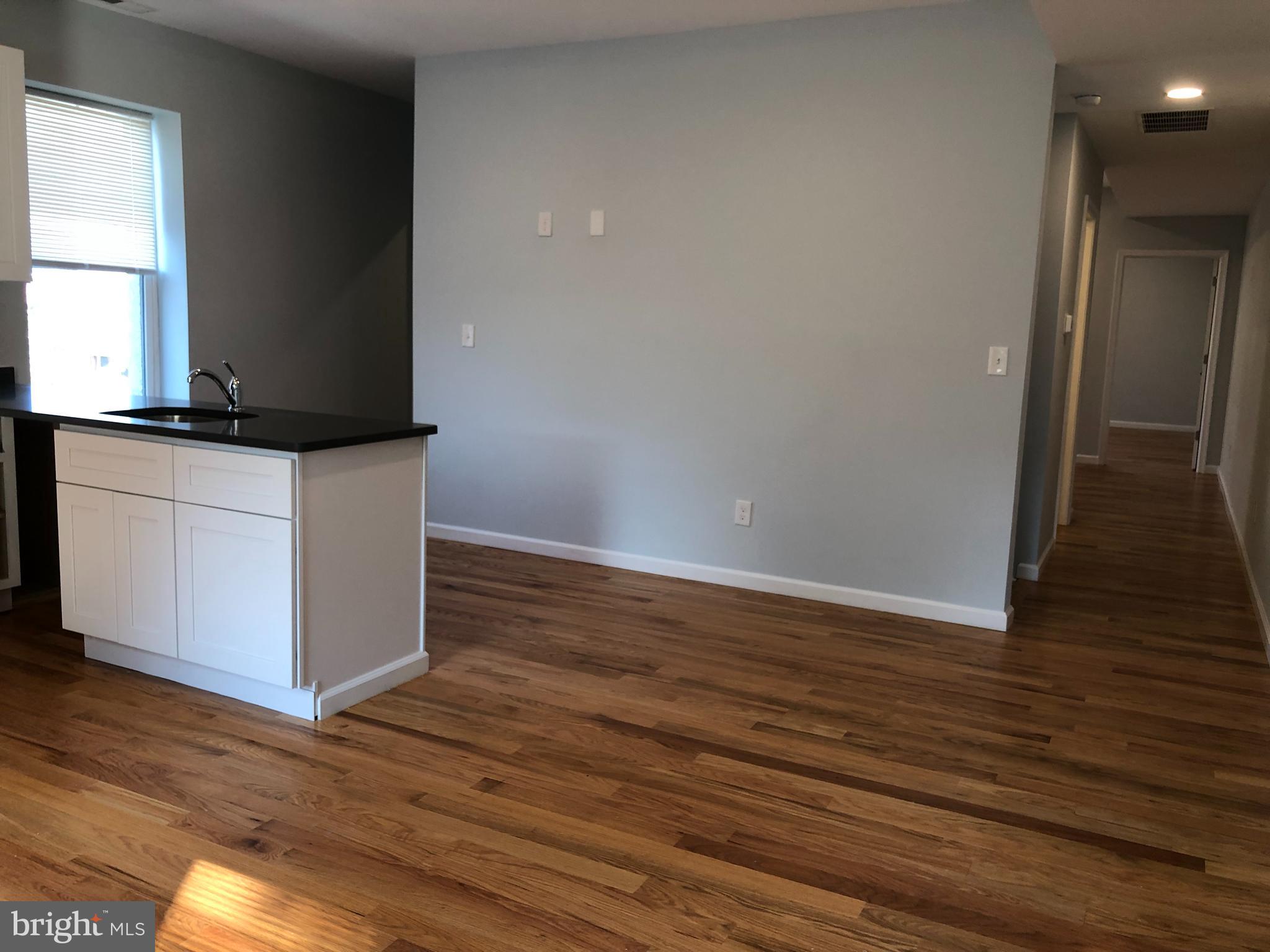 ROXBOROUGH - Residential Lease