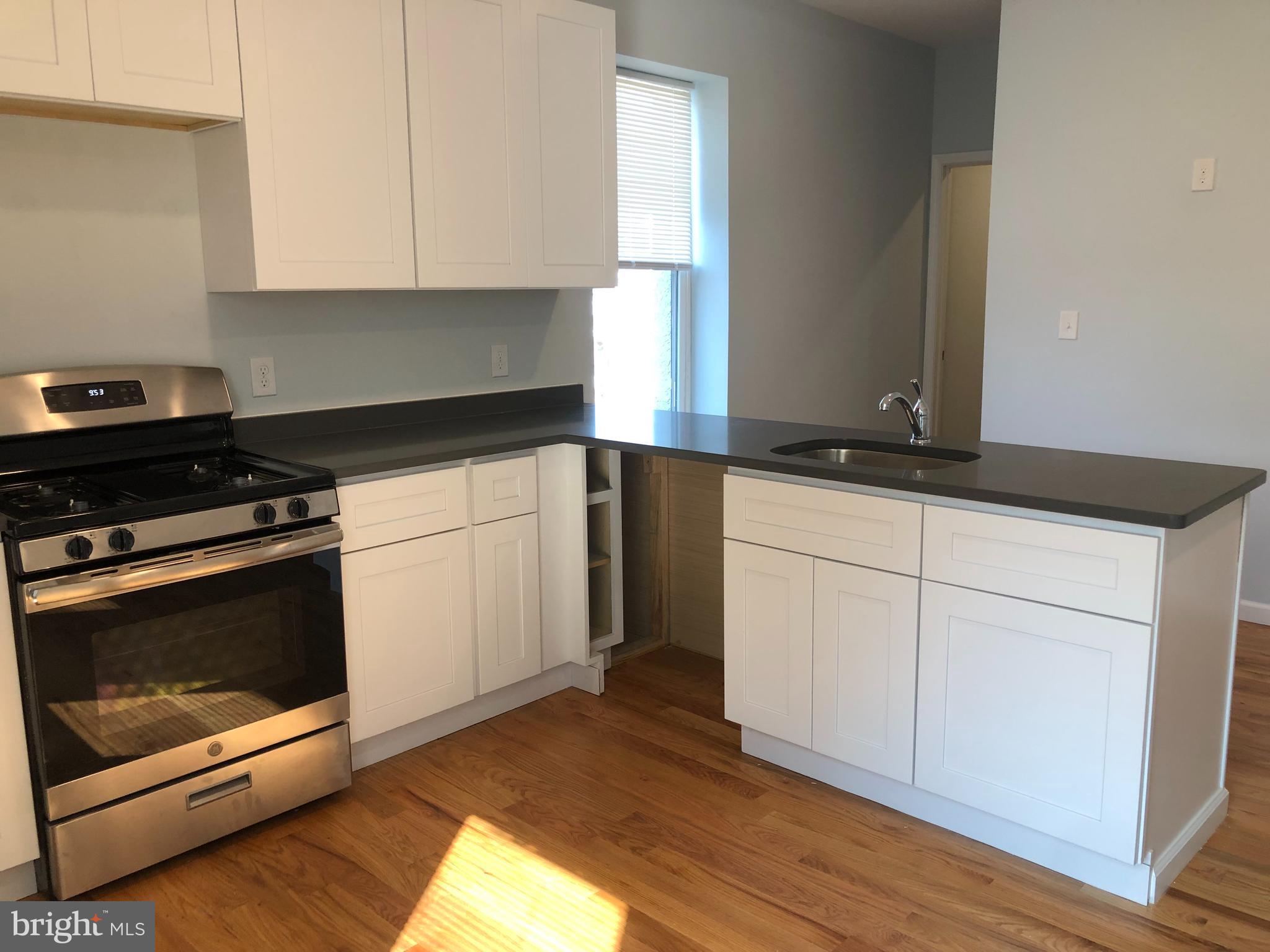ROXBOROUGH - Residential Lease
