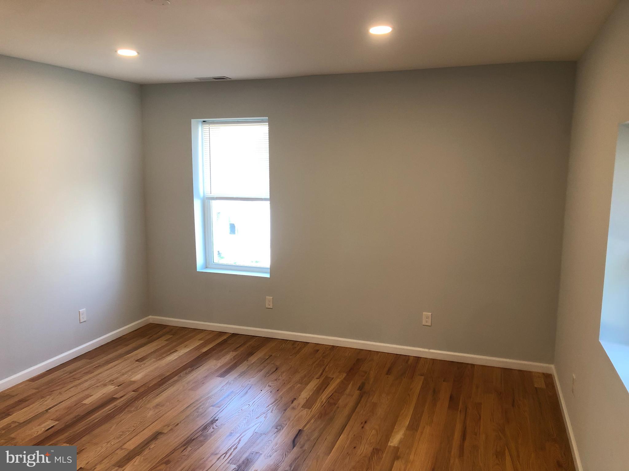 ROXBOROUGH - Residential Lease