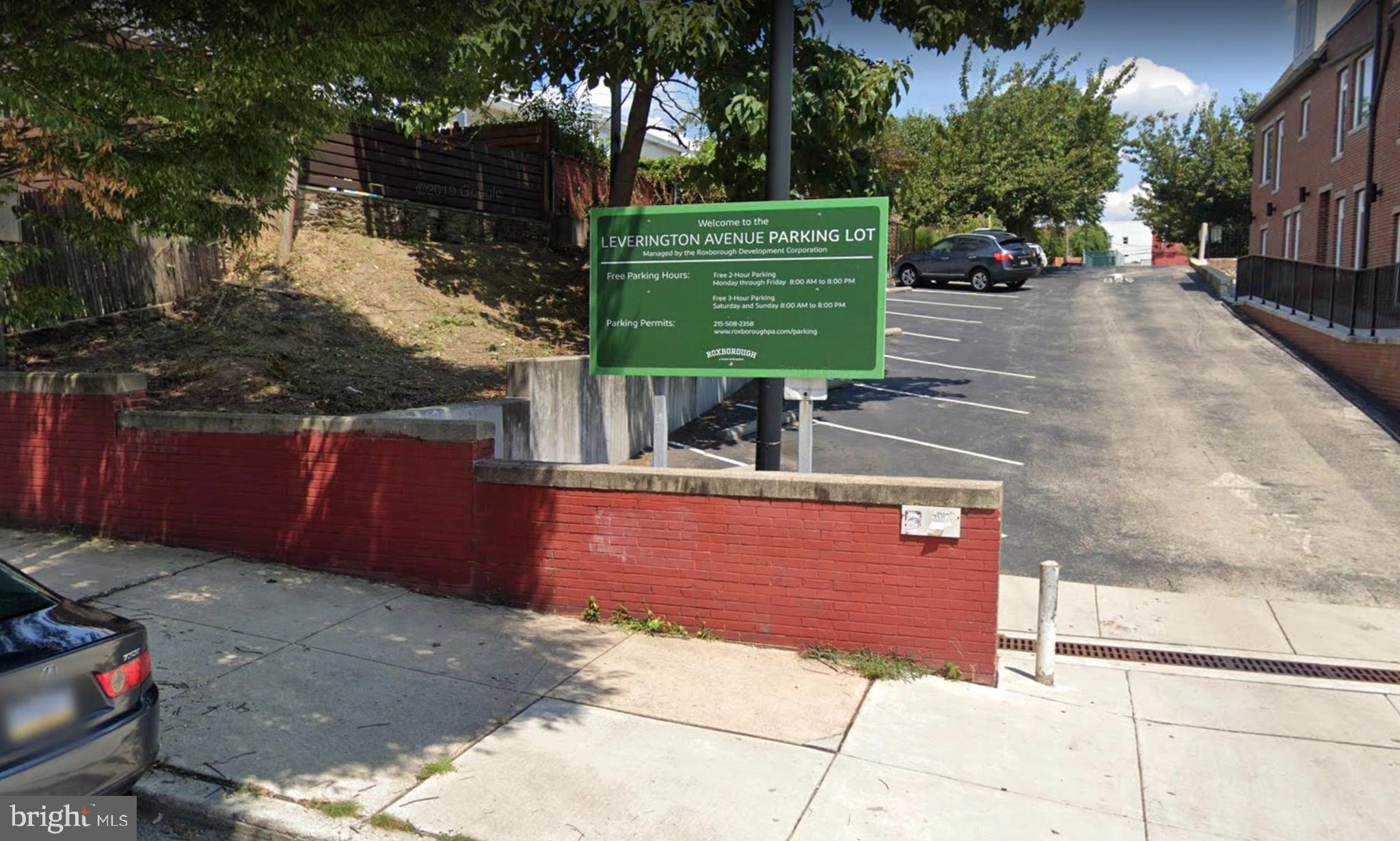 ROXBOROUGH - Residential Lease