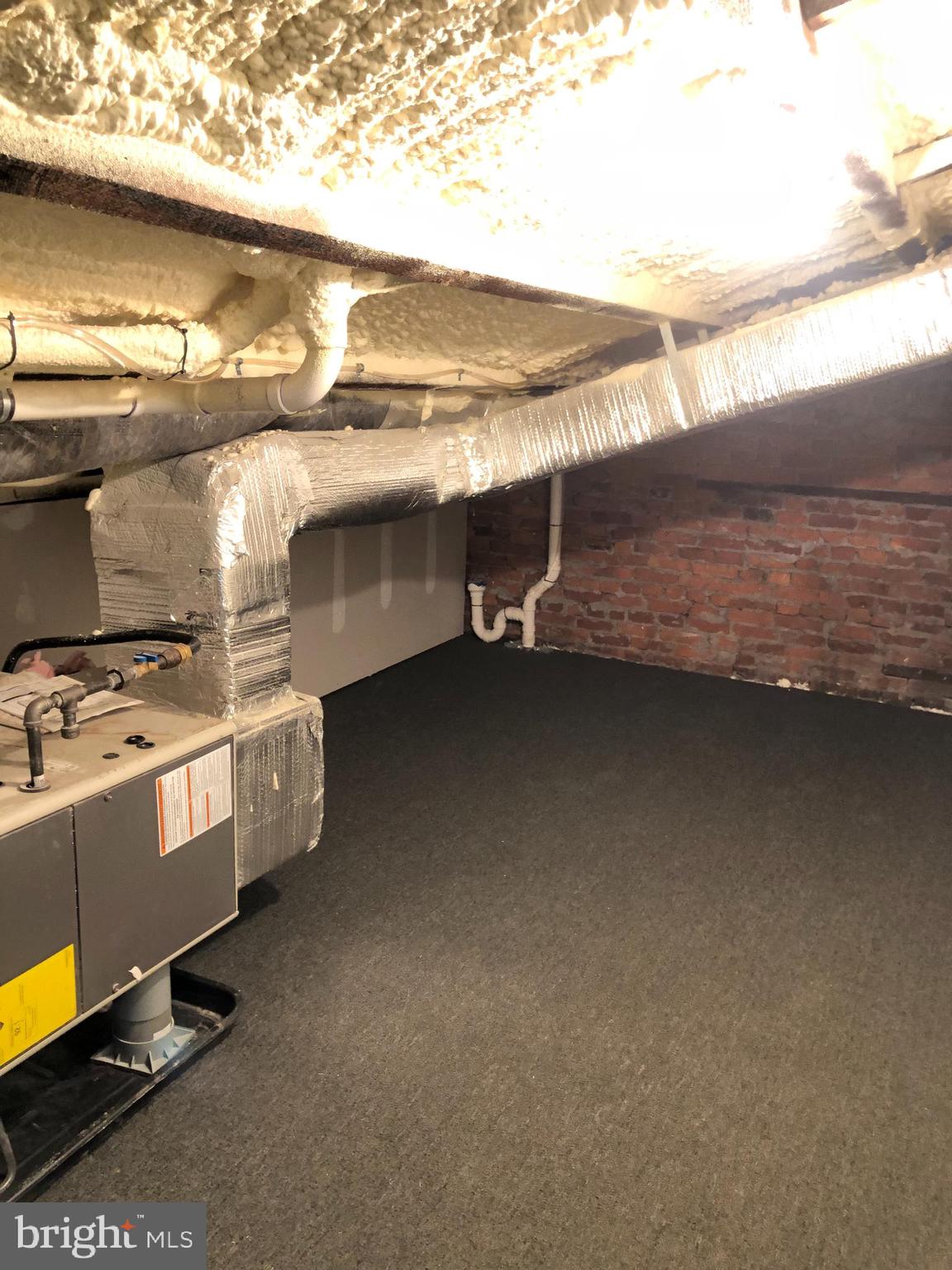 ROXBOROUGH - Residential Lease